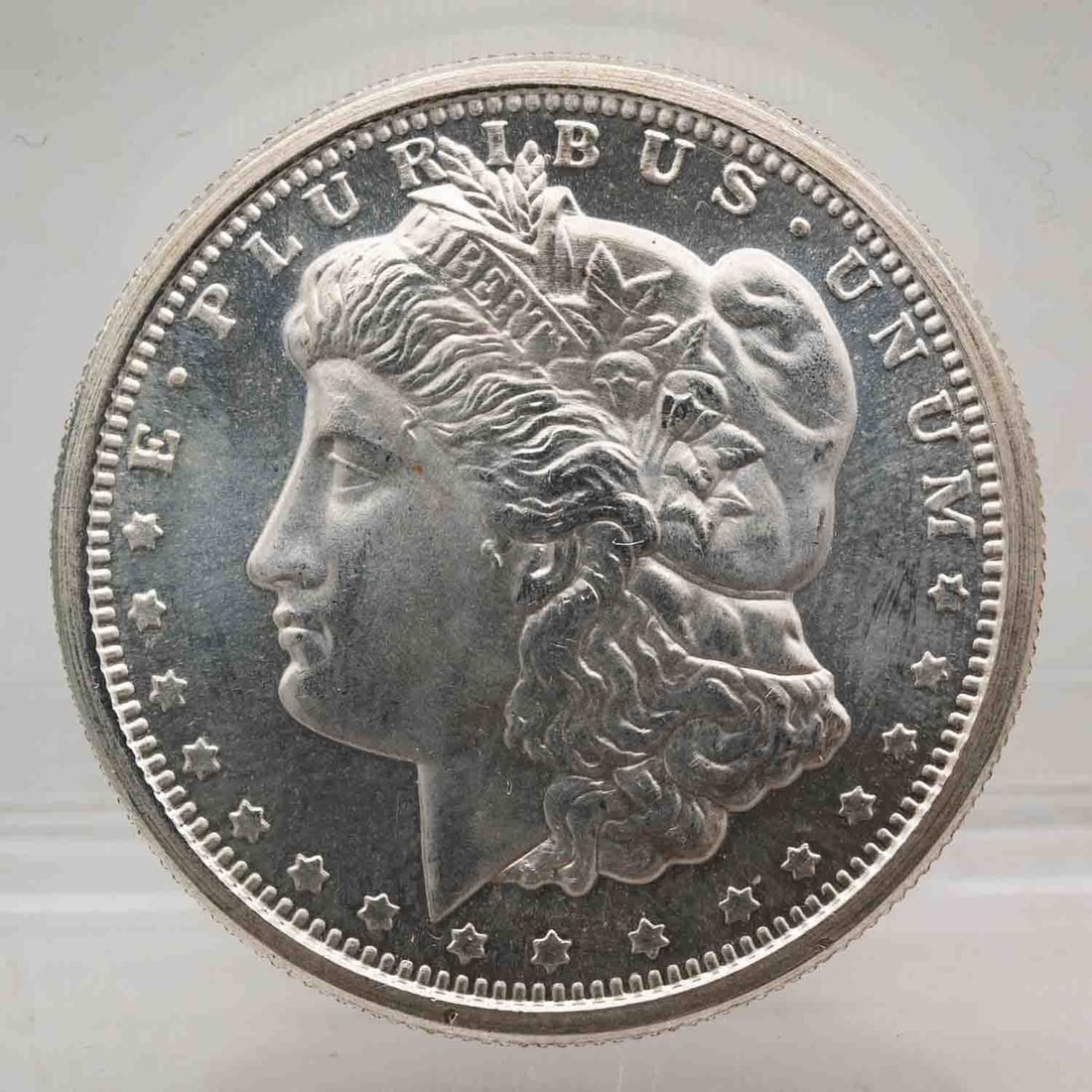 Golden State Mint Morgan Dollar Design 1/2oz Fine SIlver Round: MLC01279 Shipping: Buyer-arranged shipping: estimated cost: starts at $15.5, Plus $1 dollar for every $100 in value. Signature confirmation is recommended for high value invoice at cost of $5.5. Pleas
