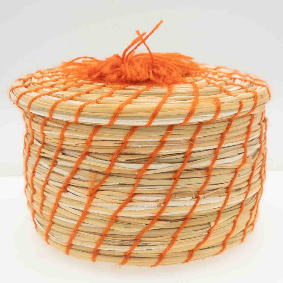 Alaskan Style Strawberry Quartz Basket With Lid: Medium: Strawberry Quartz Size: 3x5 inches Age/Detail: Alaskan Style Condition: Great, check photo for detail Provenance: Collection from Estate in Tribecca Please view all the photos as they are part