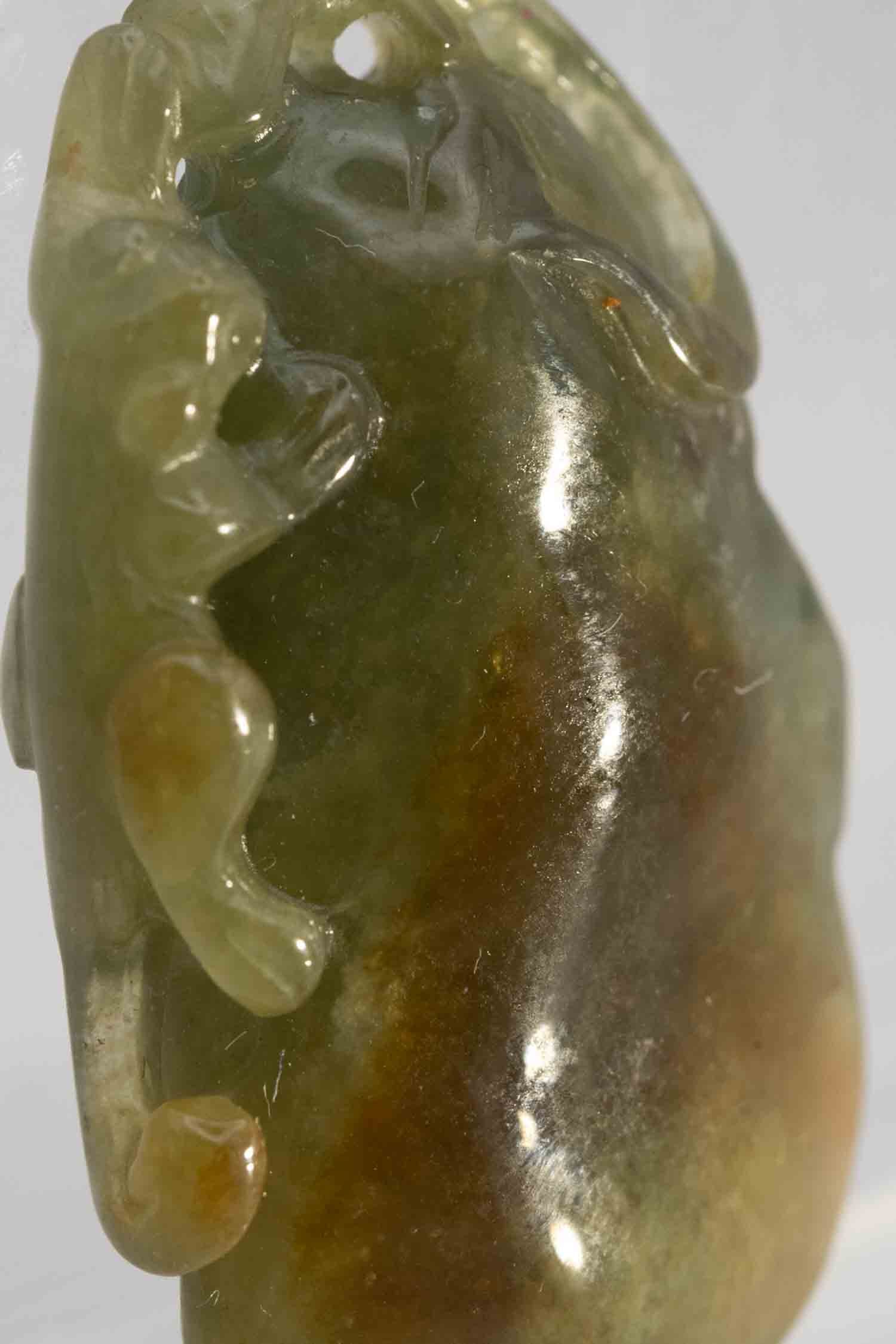 Chinese Carved Nephrite Green Jade Gourd Pendant: Medium: Nephrite Green Jade Size: 1.3x0.7x0.4 inches Age/Detail: Chinese Carved Condition: great overall, check photo for condition reference. Provenance: Collection from Estate in Williamsburg LiveSh