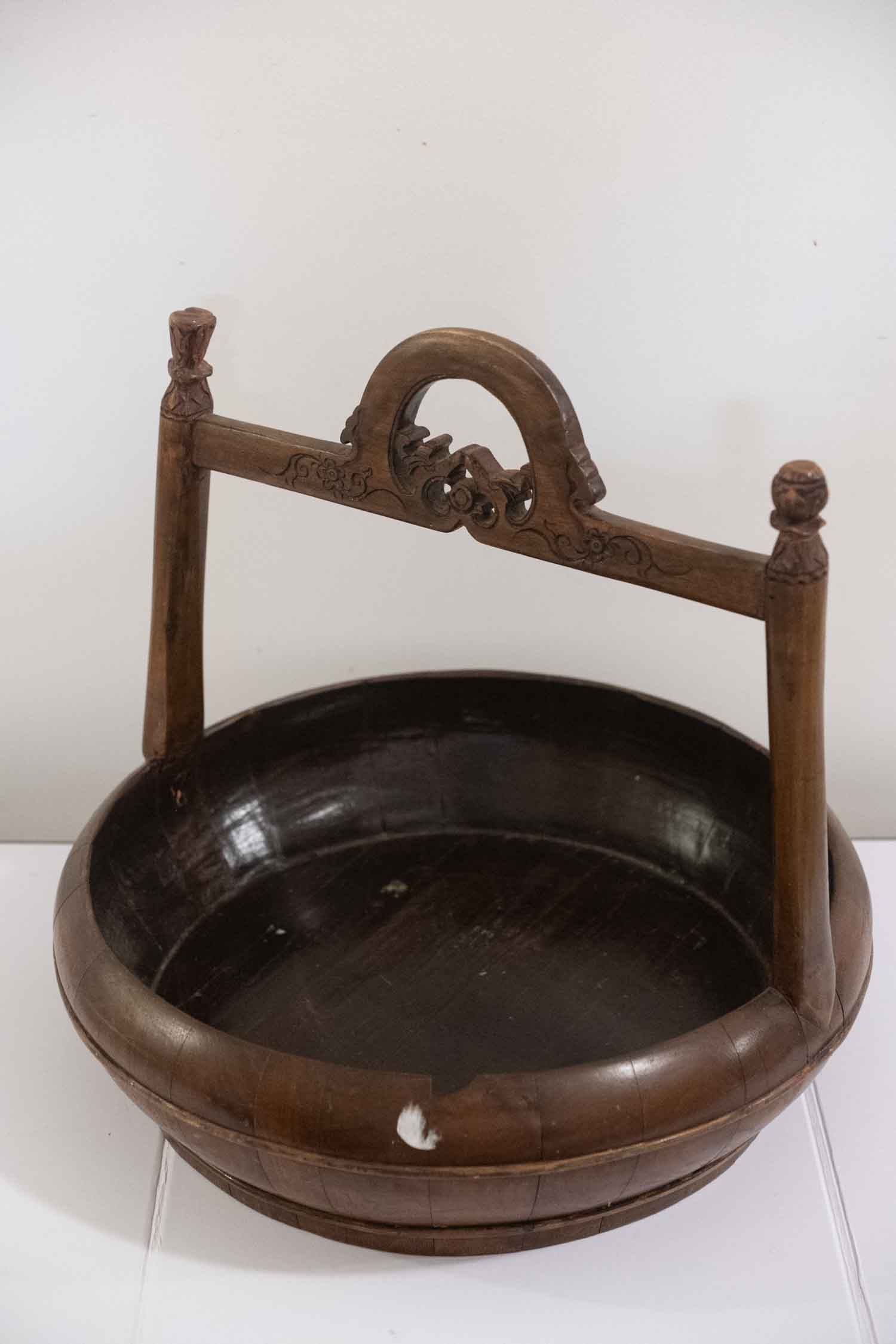 Antique Chinese Wood Basket: Medium: Wood Size: 15x15x14 Age/Detail: Antique Chinese Condition: great overall, check photo for condition reference. Provenance: Collection from Estate in Tribecca LiveShipping is NOT a part of the