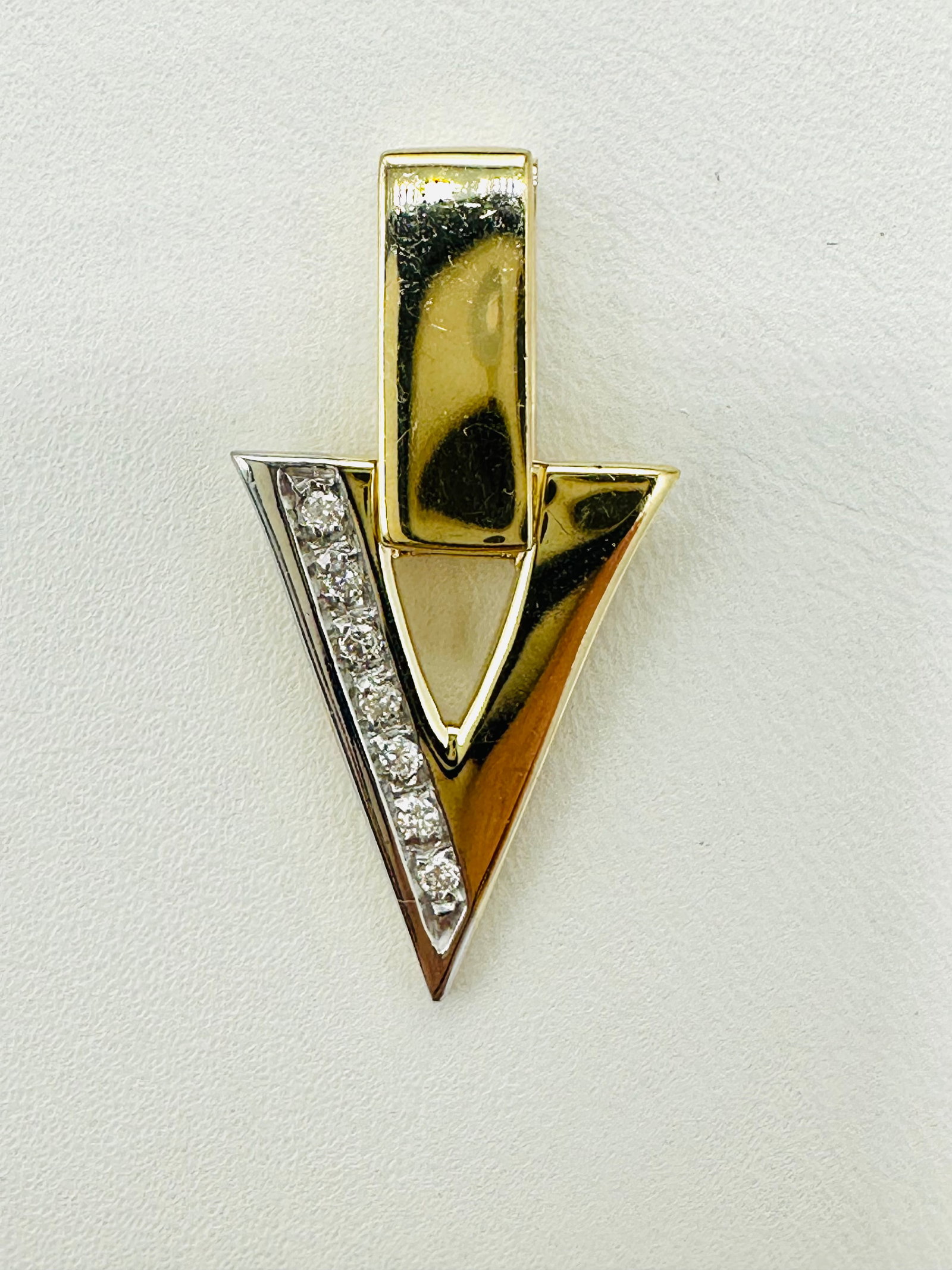 14KT Yellow Gold Natural Diamond “V?? Pendant # 2580 (1 of 4)