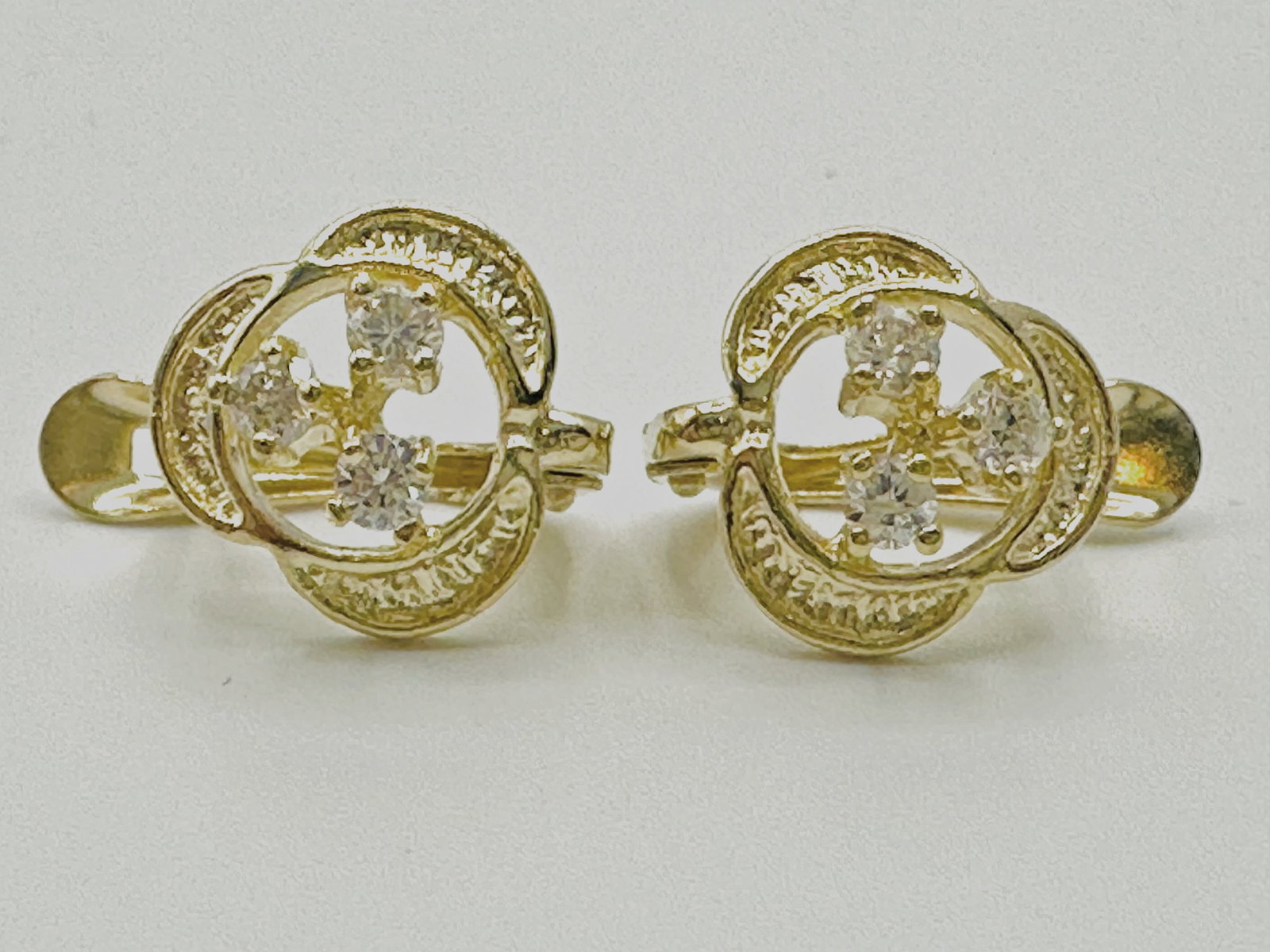 14KT Yellow Gold Natural Diamond Earrings - J11235 (1 of 5)