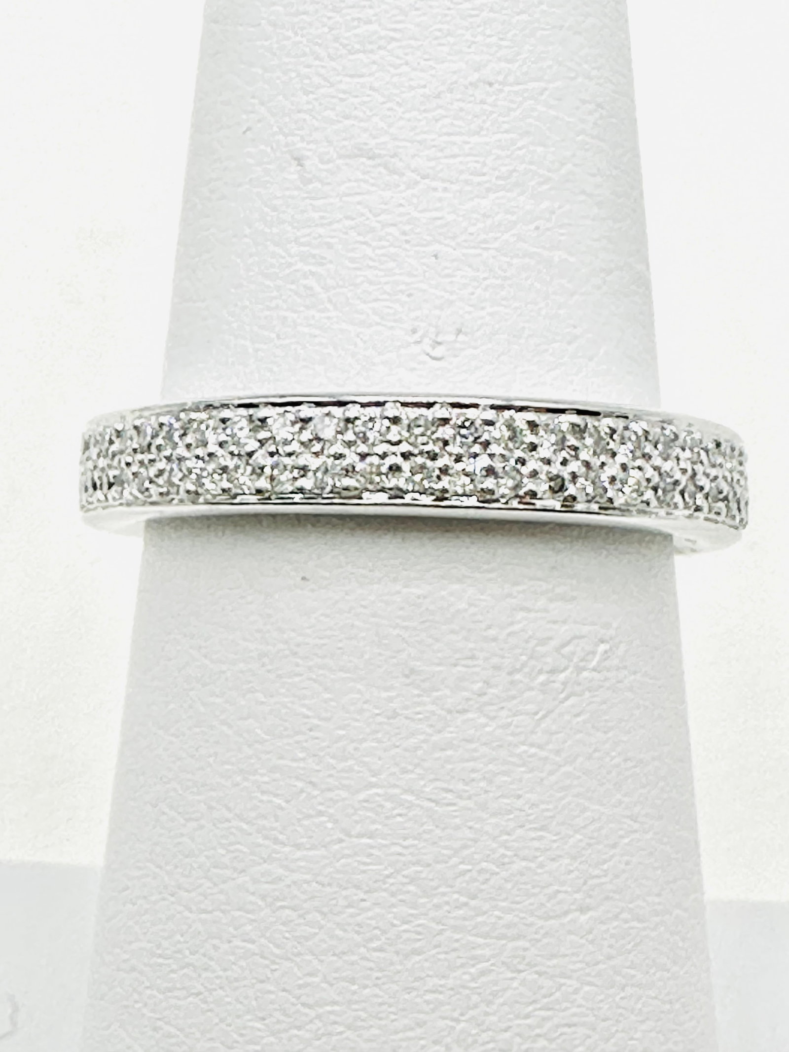 Platinum Setting With Natural Diamond Ladys Eternity Ring Size 6.5 - J11426 (1 of 3)