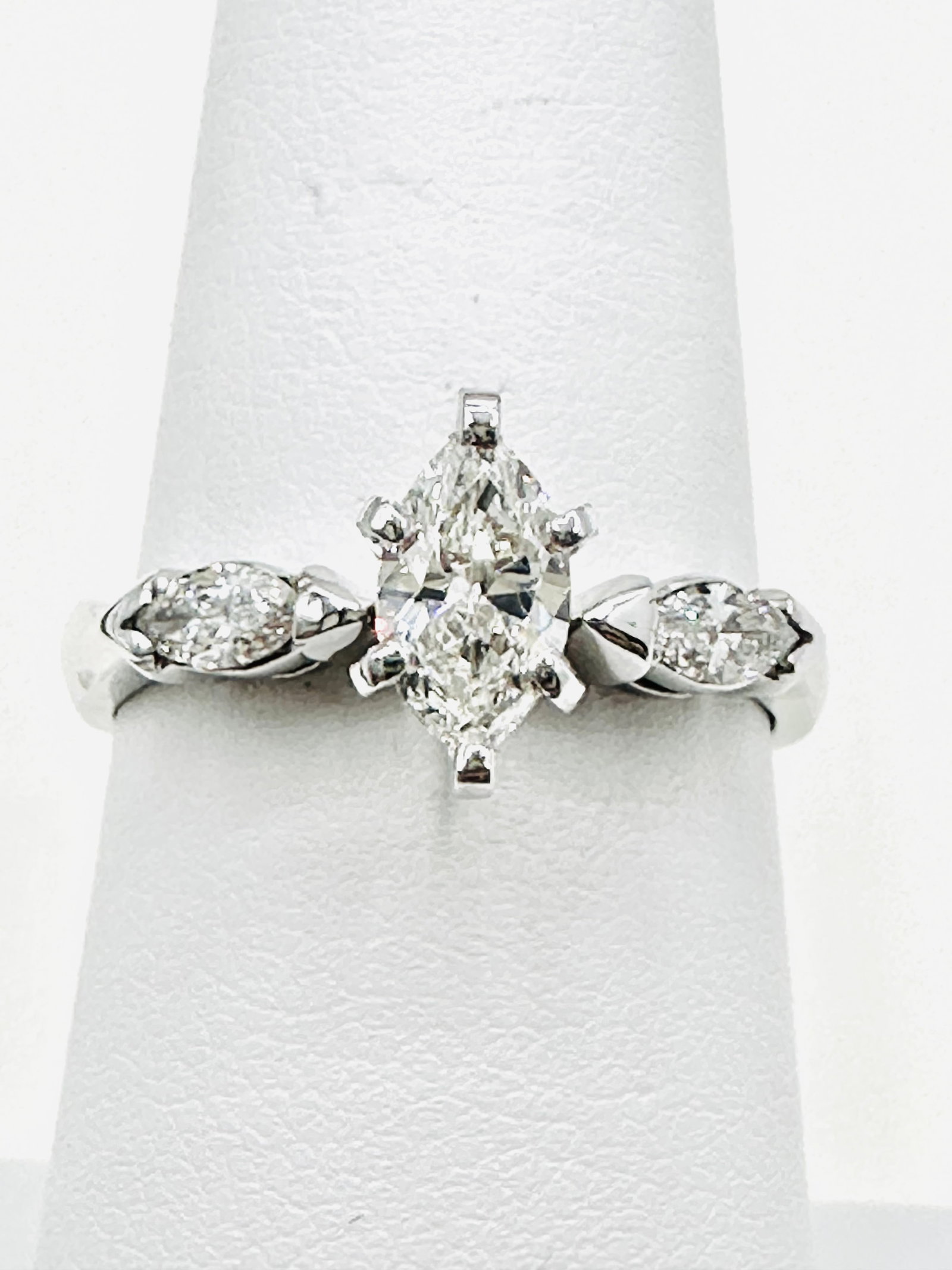 14KT White Gold Natural Marquis Diamond Engagement Ring Size 6.5 - J11431 (1 of 3)
