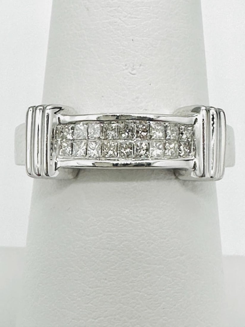 18KT White Gold Natural Diamond Ring # 2056 (1 of 4)