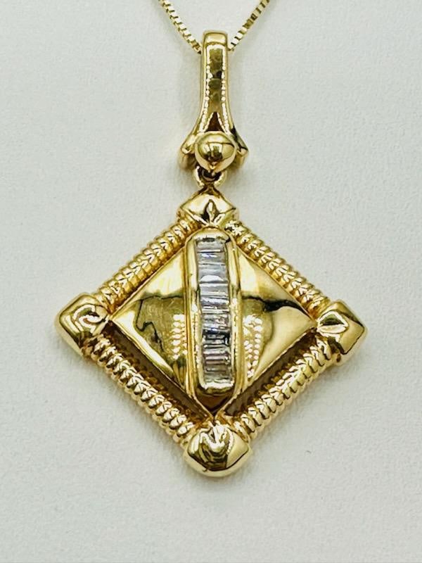 14KT Yellow Gold Natural Diamond Pendant and Chain # 2094 (1 of 4)