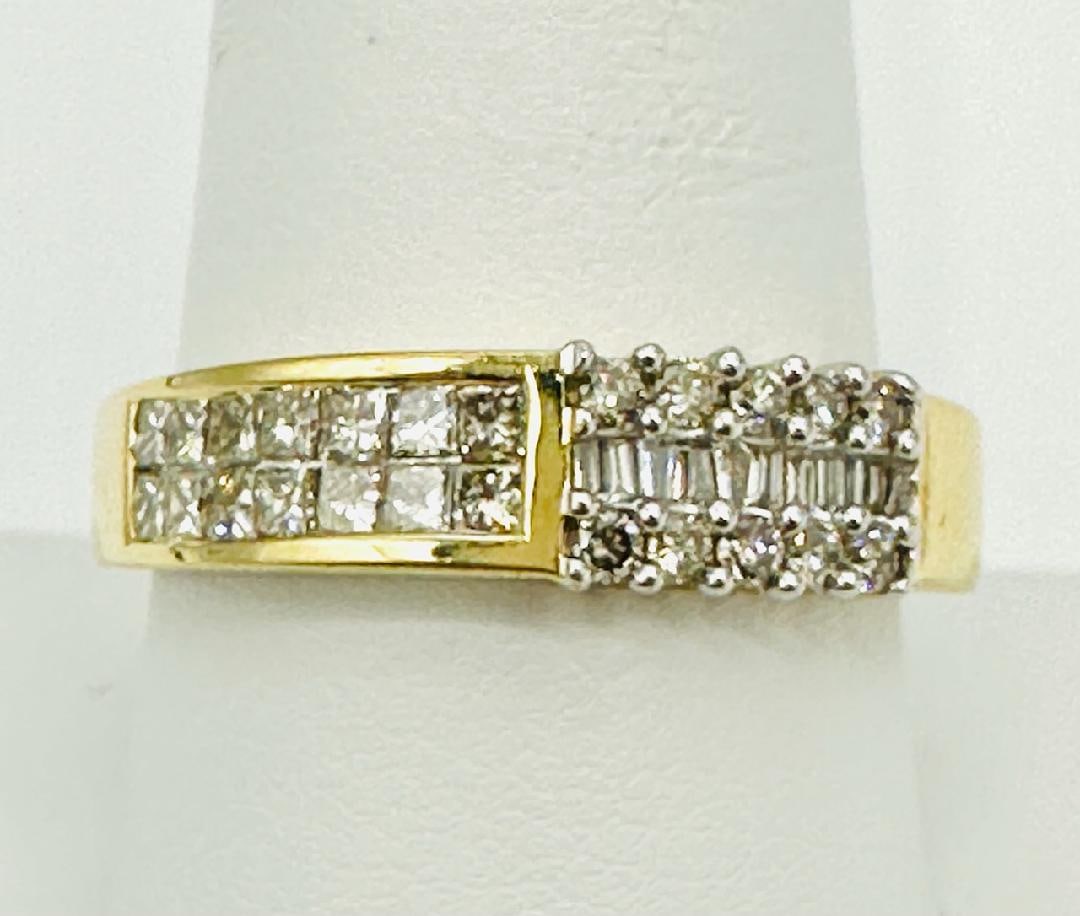 14KT Yellow Gold Natural Diamond Band Ring # 2140 (1 of 4)
