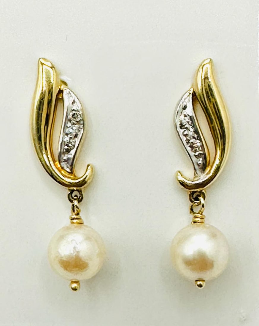 14KT Yellow Gold Pair of Natural Diamond Pearl Hanging Earrings # 2155 (1 of 4)