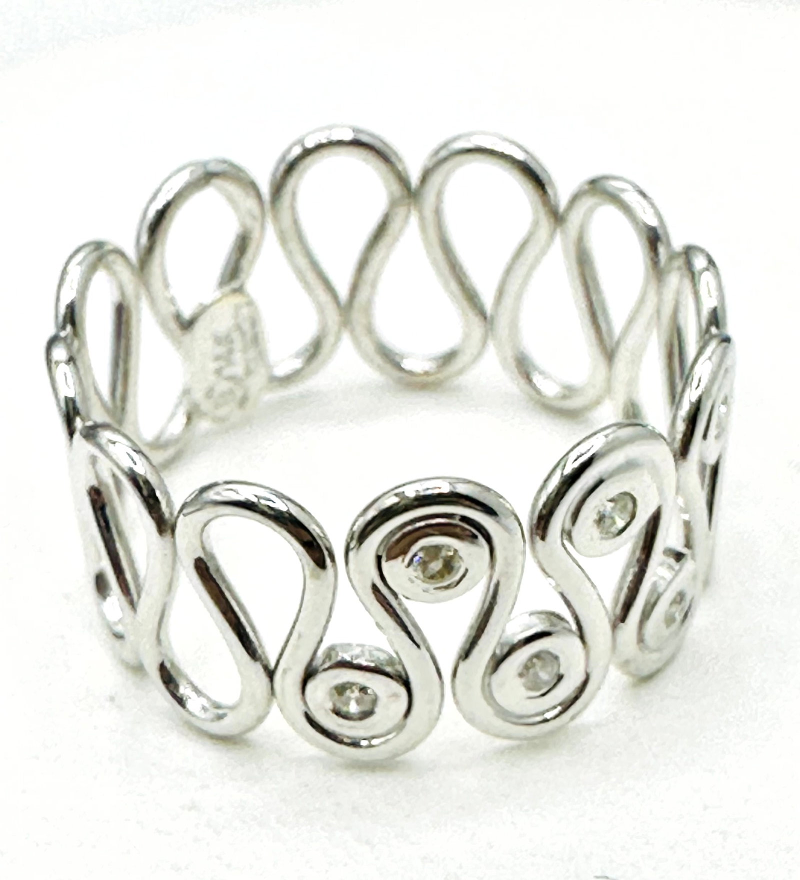Natural Diamond Wide Band Ring, 14KT White Gold # 2234: # 2234 Natural Diamond Wide Band Ring, 14KT White Gold 14 pieces diamond 0.12 carat(t.w.) Ring Weight: 3.20 Grams Size 7.5