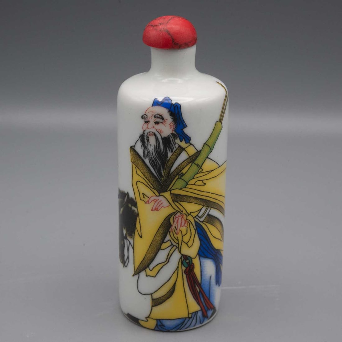Antique Chinese Qing/Republic Porcelain Snuff Bottle Zhang Guolao: Medium: Porcelain Size: 1.5x1.5x3.8 inches Age/Detail: Antique Chinese Qing/Republic Condition: great overall, check photo for condition reference. Chinese porcelain snuff bottle decorated with the Da