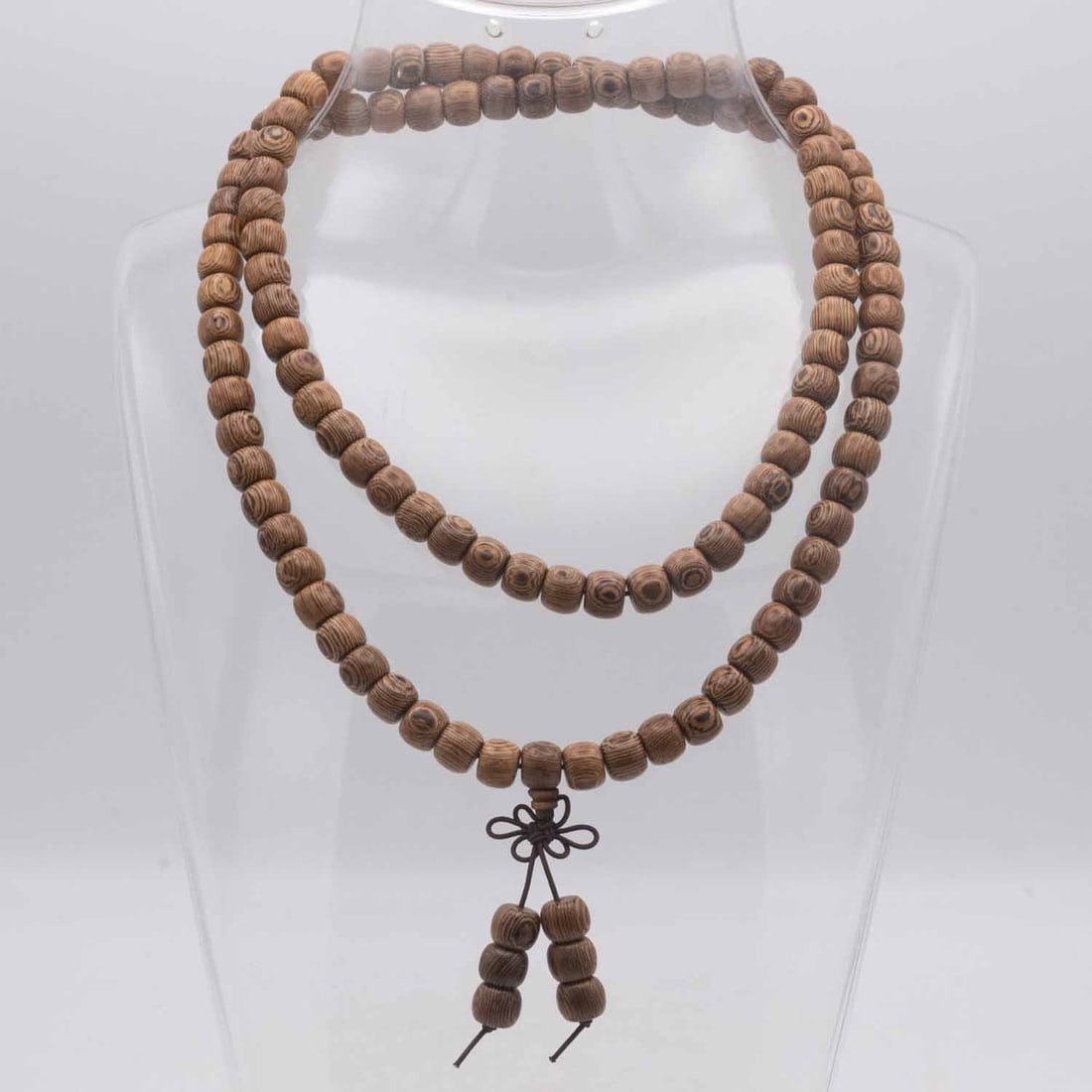 Chinese Wenge Wood Mala Bead Necklace: Medium: Wenge Wood Size: 32 inches long Age/Detail: Chinese Condition: great overall, check photo for condition reference. Provenance: Collection from Estate in Williamsburg LiveShipping is NOT a part