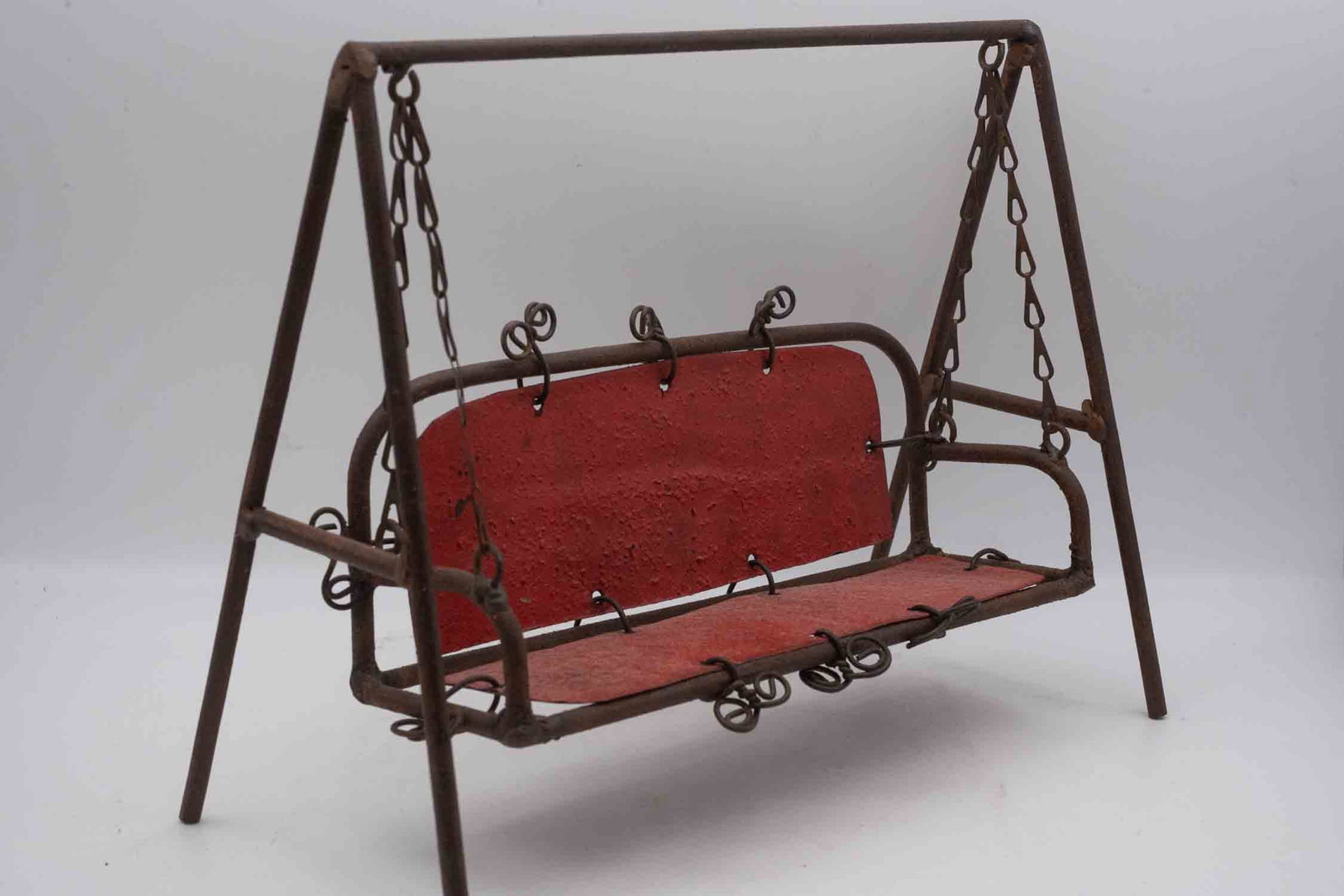 Desktop Iron Swing - 4