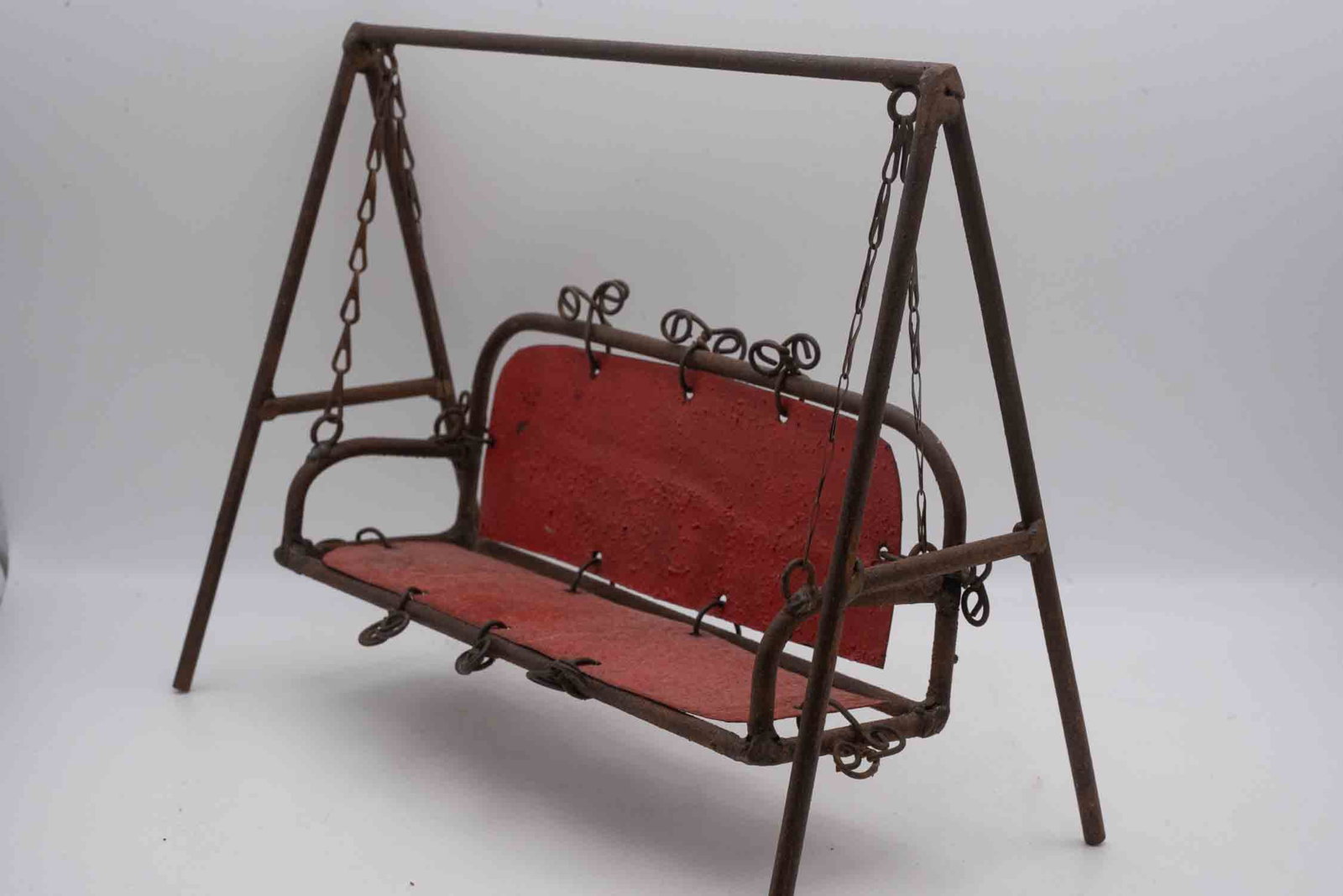 Desktop Iron Swing - 5
