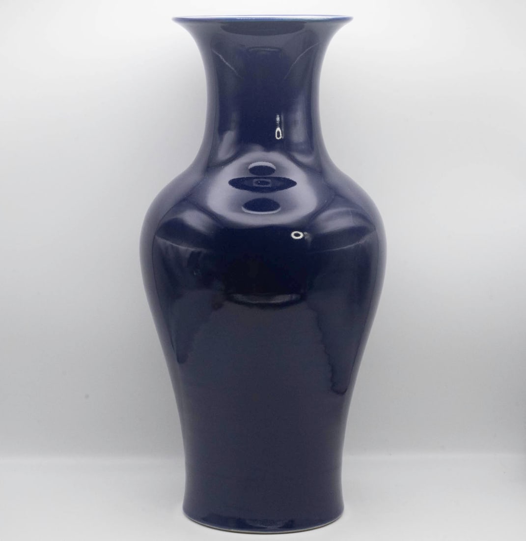 Large Old Chinese Cobalt Blue Porcelain Vase: Medium: Cobalt Blue Porcelain Size: 7x7x15 inches Age/Detail: Large Old Chinese Condition: great overall, check photo for condition reference. Provenance: Collection from Estate in Williamsburg LiveSh