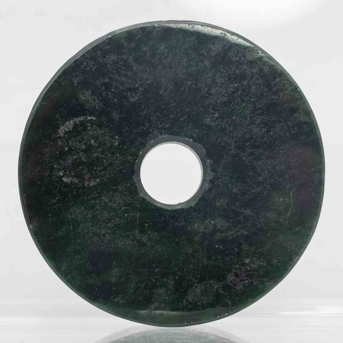 Chinese Carved Natural Spinach Green Jade Round Pendant: Medium: Natural Spinach Green Jade Size: 2.3x2.3x0.6 inches Age/Detail: Chinese Carved Condition: great overall, check photo for condition reference. Provenance: Collection from Estate in Williamsburg