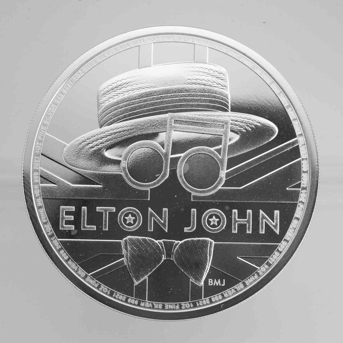 Royal Mint Elton John 1oz Silver Coin: MLC01390 Shipping: Buyer-arranged shipping: estimated cost: starts at $16.5, Plus $1 dollar for every $100 in value. Signature confirmation is recommended for high value invoice at cost of $5.5. Pleas