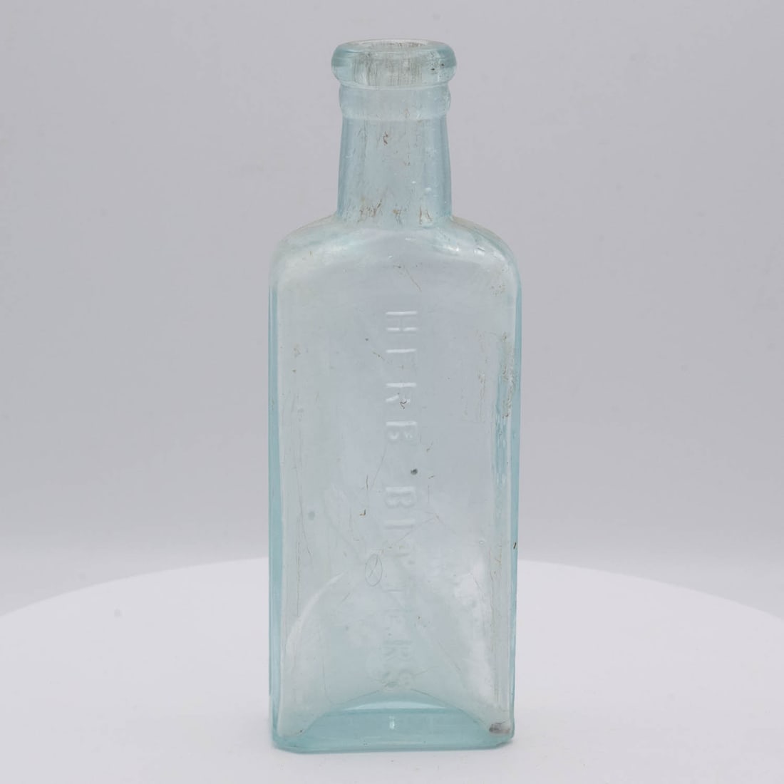 Vintage Glass Medicine Bottle: Medium: Glass Size: 2x1x5.7 inches Age/Detail: Vintage Condition: great overall, check photo for condition reference. Provenance: Collection from Estate in Williamsburg LiveShipping is NOT a part of t