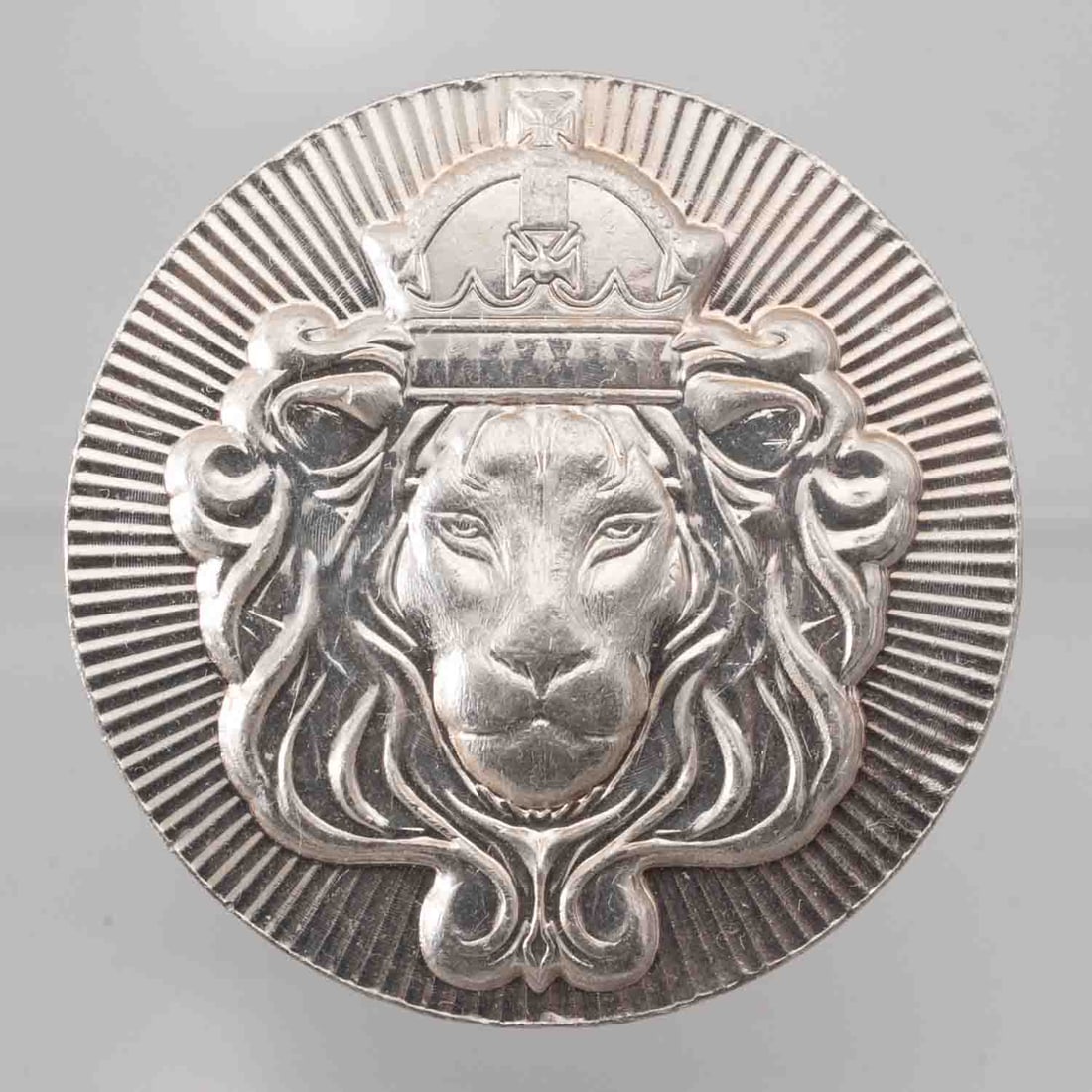 Scottsdale Mint 100 Gram Lion Silver Stacker Round (1 of 2)