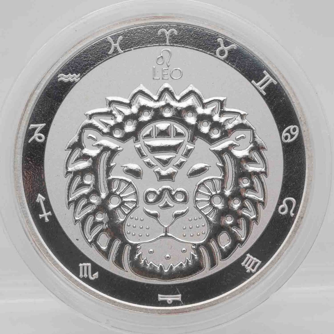 2021 Tokelau Constellation Leo 1oz Silver Coin: Subject: Tokelau Constellation Leo 1oz Silver Coin Medium: 999 Silver Year: 2021 Condition: MSBU Note: Any condition statement is given as an opinion and should not be treated as a statement of fact. 