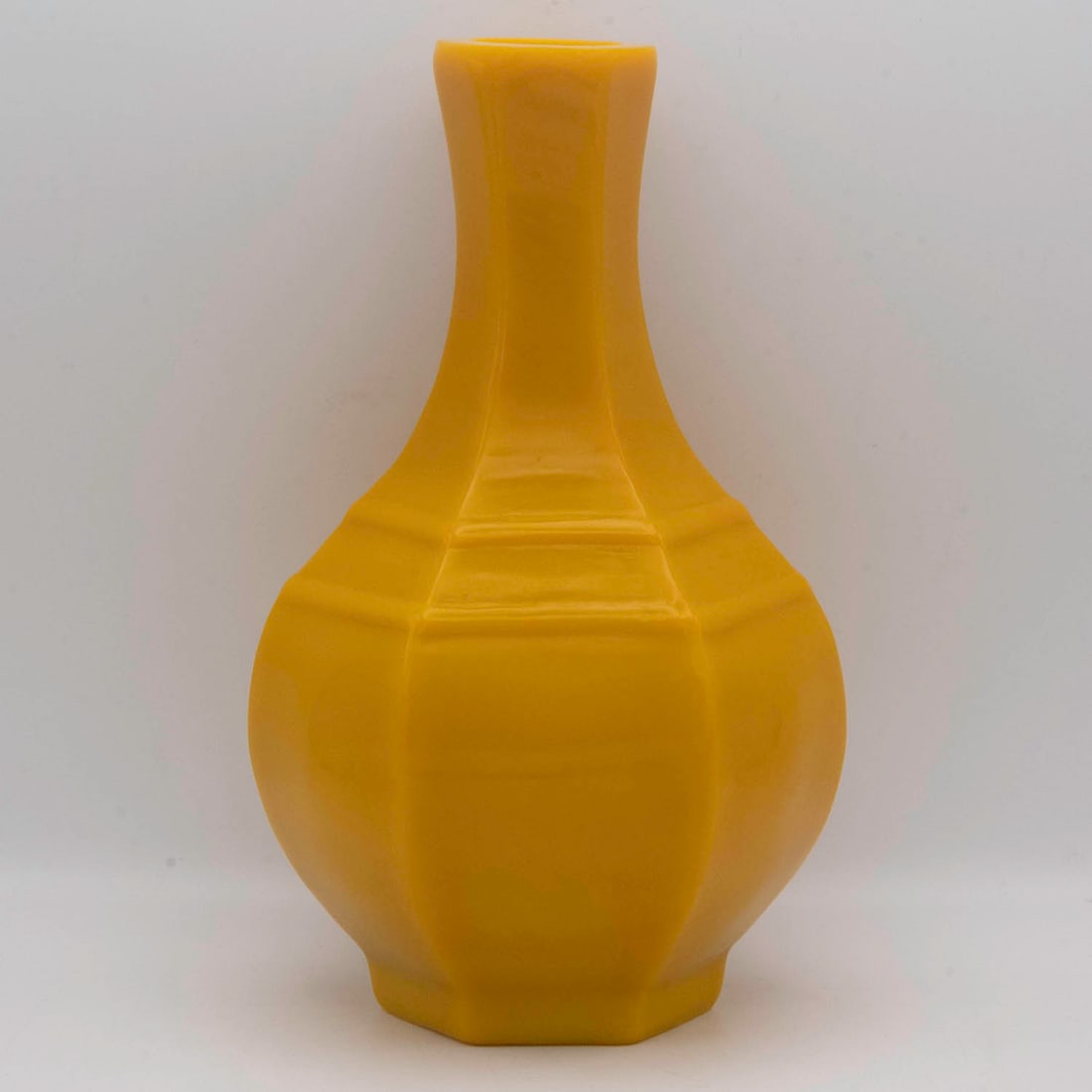 Antique Chinese Qianlong-style Yellow Peking Glass Hexagonal Vase: Medium: Yellow Peking Glass Size: 5x5x8.5 inches Age/Detail: Antique Chinese Qianlong-style Condition: great overall, check photo for condition reference. Provenance: Collection from Estate in William