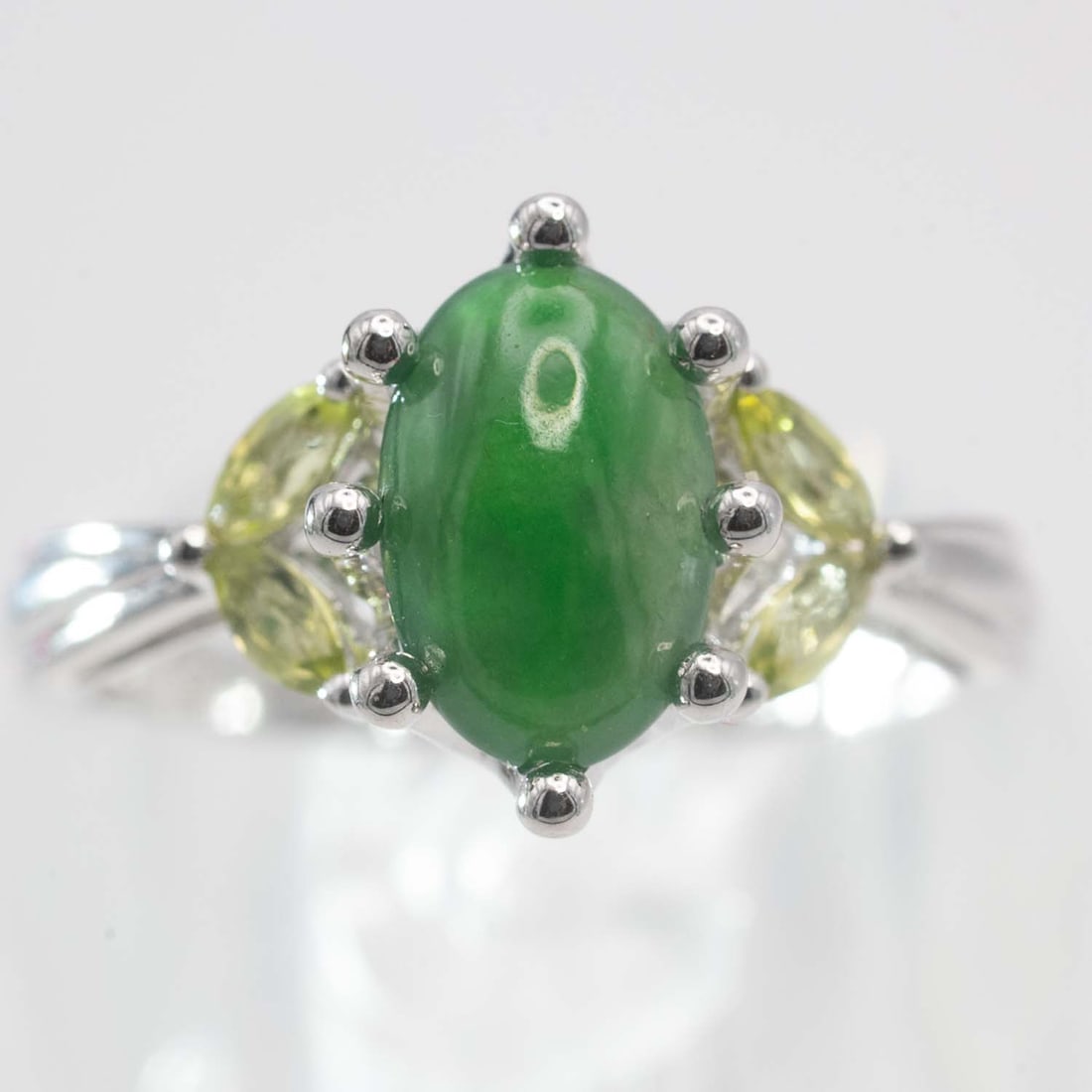 14k Gold Natural Glassy Jadeite Cabochon Ring
