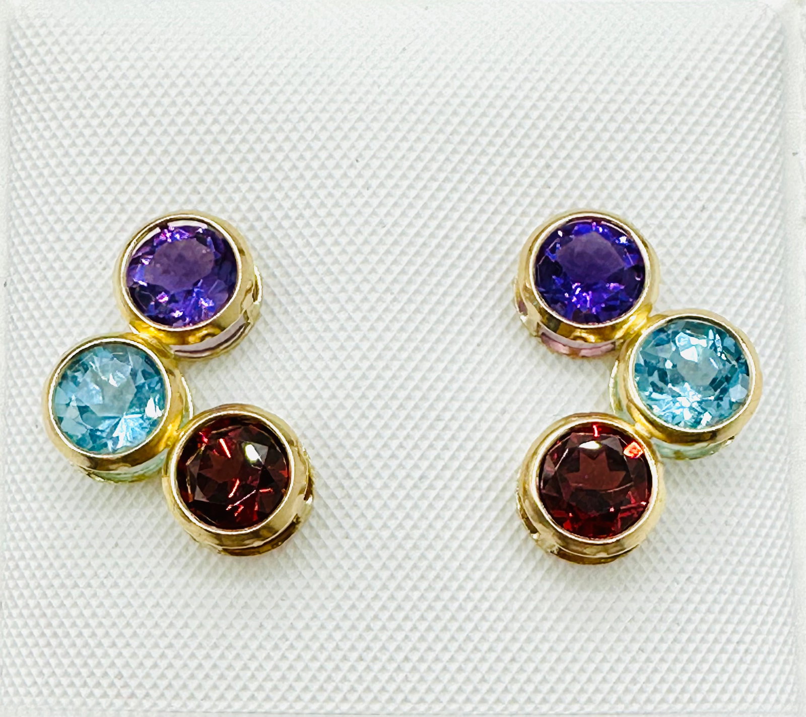 Pair of 14KT Yellow Gold multi Color Stone Earrings # 2494 (1 of 4)
