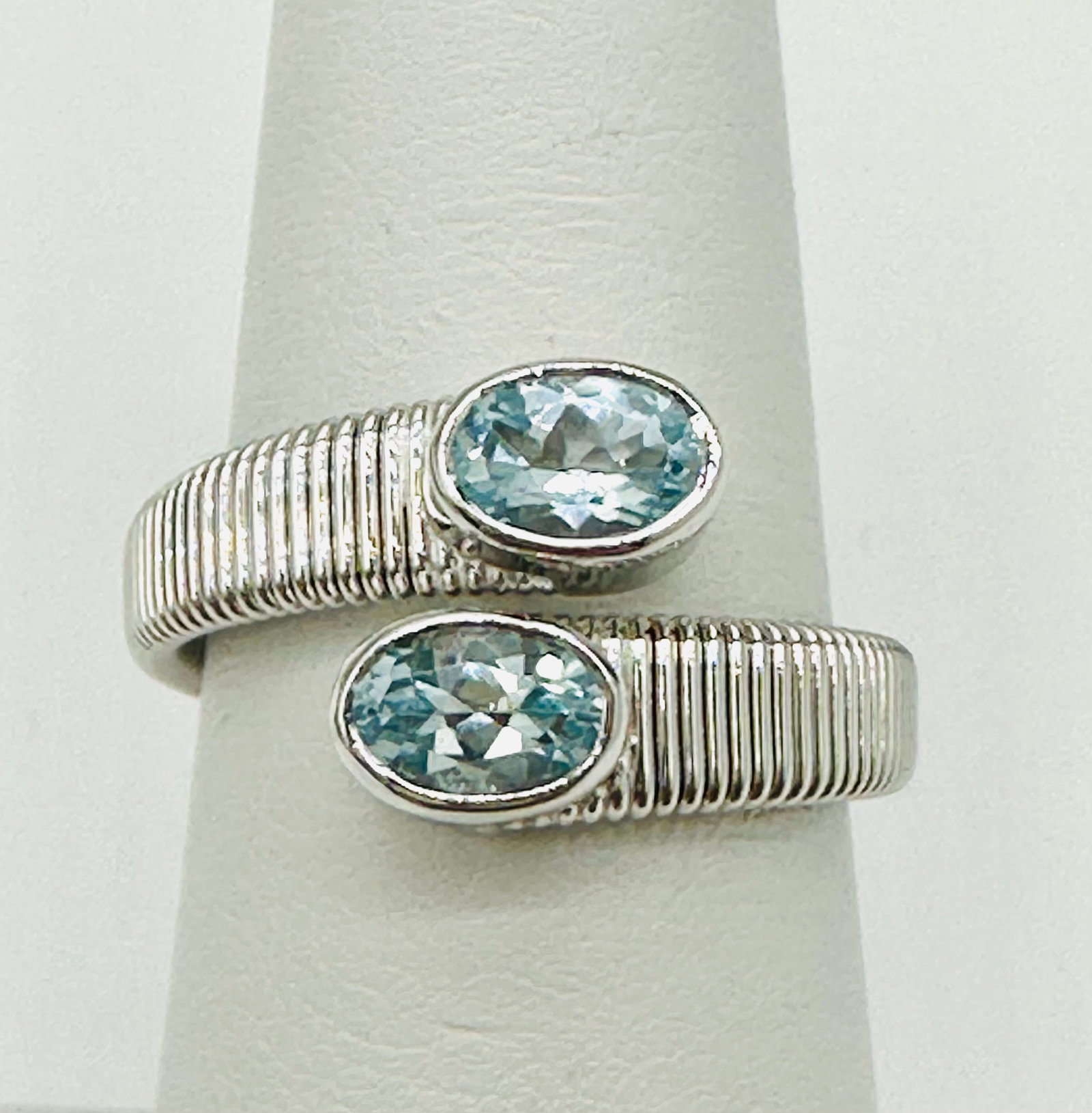 14KT White Gold, Double Aquamarine Chain Ring # 2610 (1 of 3)