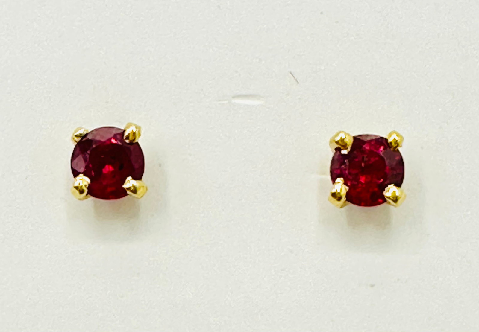 14KT Yellow Gold,Pair of Natural Ruby studs Earrings # 2794 (1 of 4)