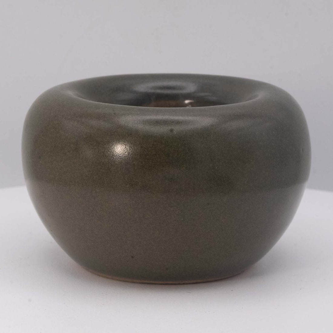 Antique Chinese Olive Green Glazed Ceramic Brush Washer: Medium: Ceramic Size: 3.5x3.5x2.2 inches Age/Detail: Antique Chinese Olive Green Glazed Condition: great overall, check photo for condition reference. Provenance: Please view all the photos as they ar