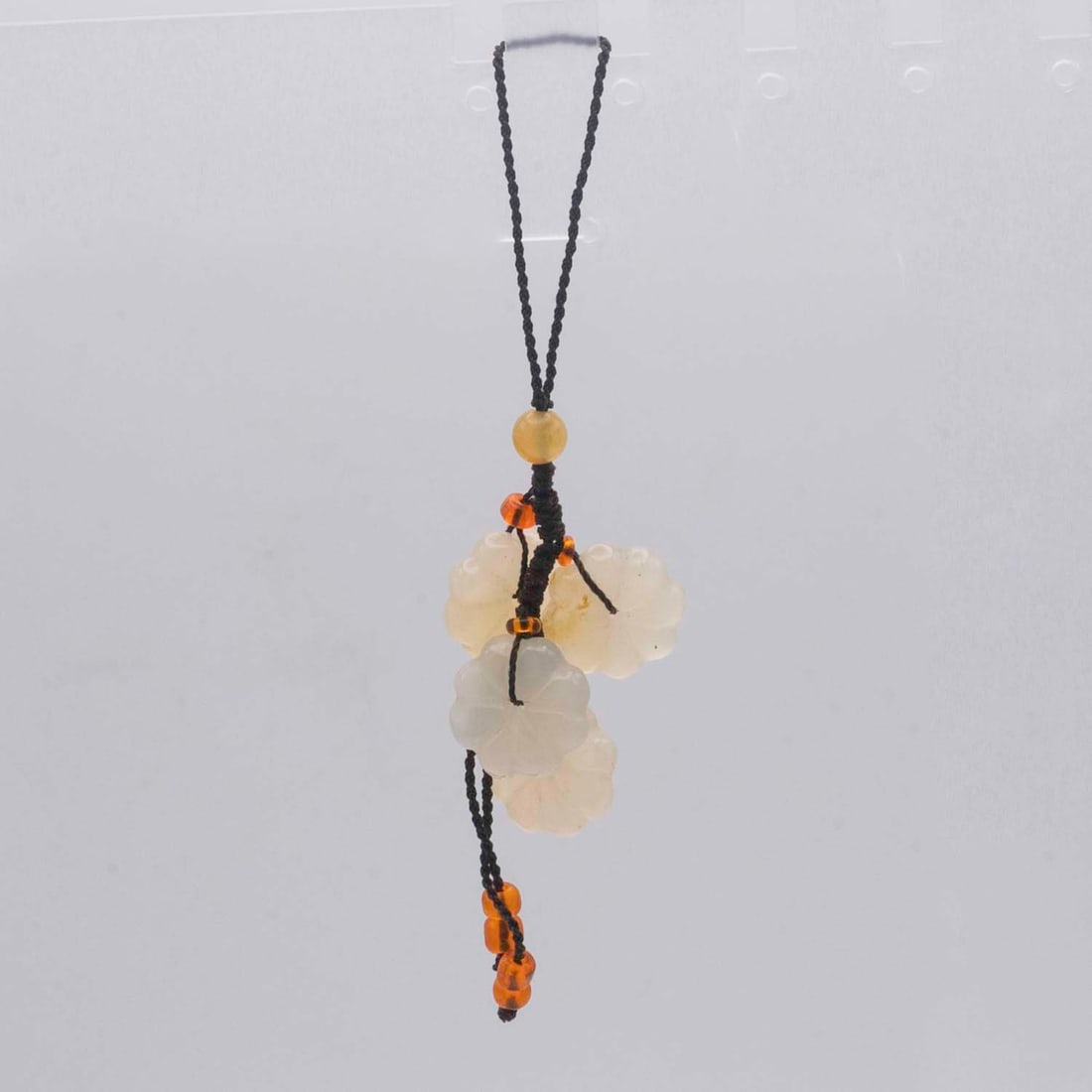 Vintage Chinese Carved Chalcedony/Jade Pumpkin Ornament: Medium: Chalcedony/Jade Size: 4.5x0.7x0.5 inches Age/Detail: Vintage Chinese Carved Condition: Great overall, check photo for reference Provenance: Collection from Estate in Jamaica Please view all th