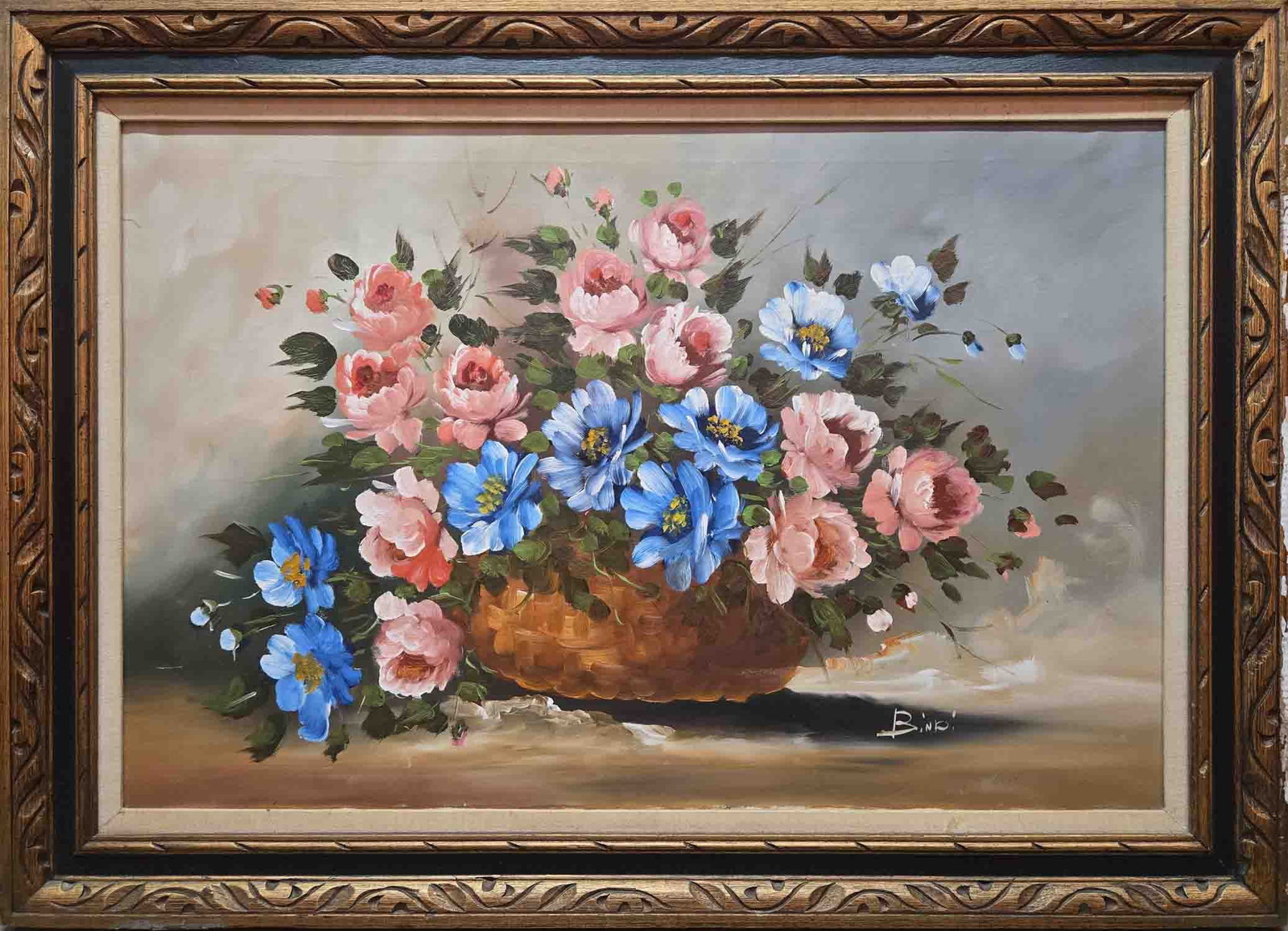 Vintage Still Life Oil On Canvas "Flowers": Title: Flowers Medium: Oil On Canvas Size: 24 x 36 inches Frame: 31 x 43 inches Age: Vintage Condition: Great, please check photo for condition reference Provenance: Estate in Tribeca Please view all 