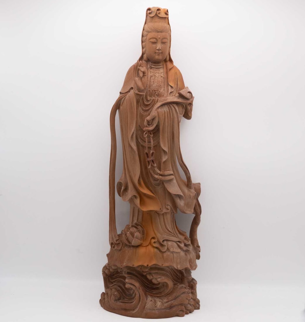 Fine Chinese Carved Camphor Wood Guanyin Bodhisattva Figure: Medium: Camphor Wood Size: 5.5x3.5x16.5 inches Age/Detail: Fine Chinese Carved Condition: great overall, check photo for condition reference. signature observed. Wood type in unconfirmed. Provenance: 