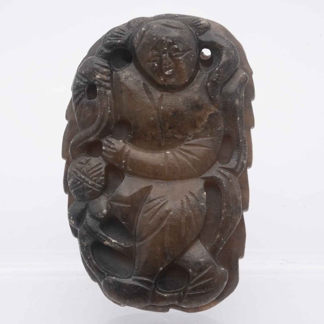 Antique Chinese Carved Jade Child Figure: Medium: Jade Size: 3.3x2x0.8 inches Age/Detail: Antique Chinese Carved Condition: great overall, check photo for condition reference Provenance: Collection from Estate in Tribecca Please view all the 