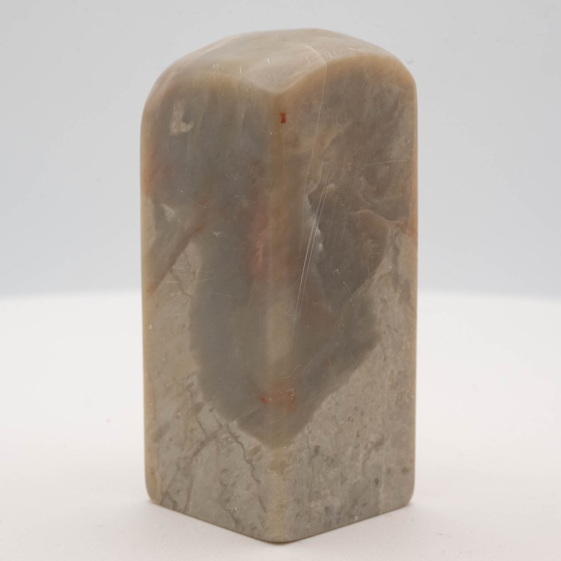 Antique Chinese Shoushan Stone Stamp: Medium: Shoushan Stone Size: 2.8x1.2x1.2 inches Age/Detail: Antique Chinese Condition: great overall, check photo for condition reference Provenance: Collection from Estate in Tribecca Please view all