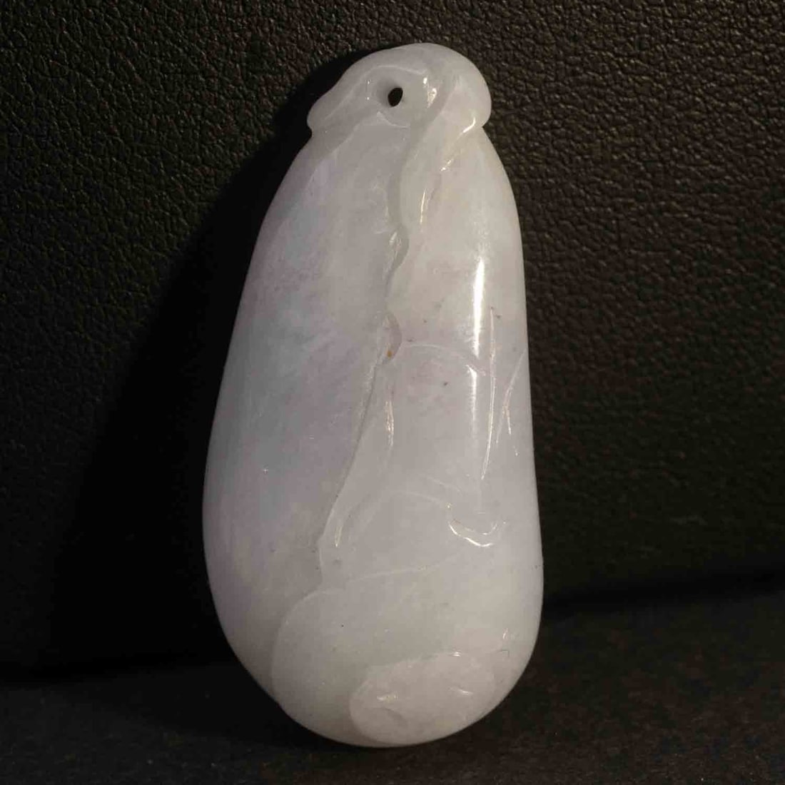 Old Chinese Carved Lavender Jadeite Pendant: Medium: Lavender Jadeite Size: 1.5x0.7x0.4 inches Age/Detail: Old Chinese Carved Condition: great overall, check photo for condition reference. Provenance: Collection from Estate in Williamsburg Pleas