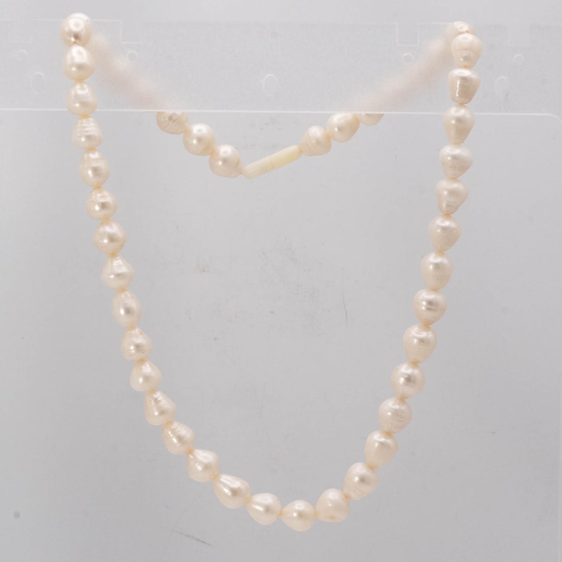 Vintage Baroque Freshwater Cultured Pearl Necklace: Medium: Baroque Freshwater Cultured Pearl Size: 9x9 mm Age/Detail: Vintage Condition: great overall, check photo for condition reference. Provenance: Please view all the photos as they are part of the