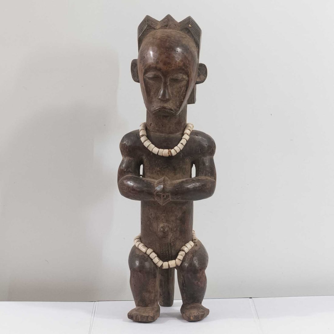 Old African Fang Style Carved Wood Male Ancestor Figure: Medium: WoodSize: 7x6x22 inchesAge/Detail: Old African Fang Style CarvedCondition: great overall, check photo for condition reference.Provenance:Please view all the photos as they are part of the cond