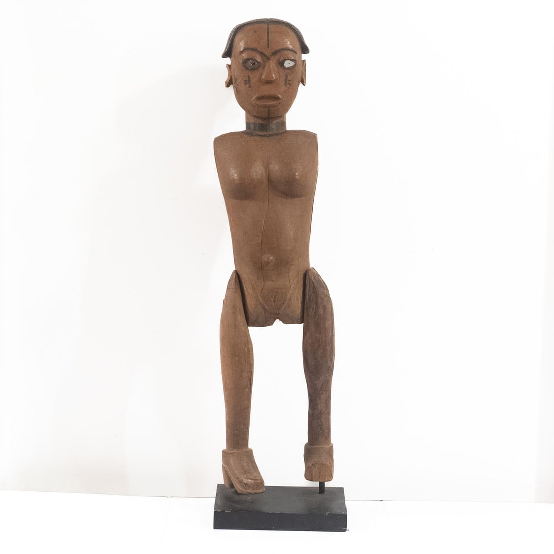 Antique 20th Century African Cameroon Grassfields Anyang Wood Articulated Female Dance Figure With: Medium: WoodSize: 6.3x7.3x26.5 inchesAge/Detail: Antique 20th Century African Cameroon Grassfields AnyangCondition: great overall, check photo for condition reference.Provenance:Please view all the ph