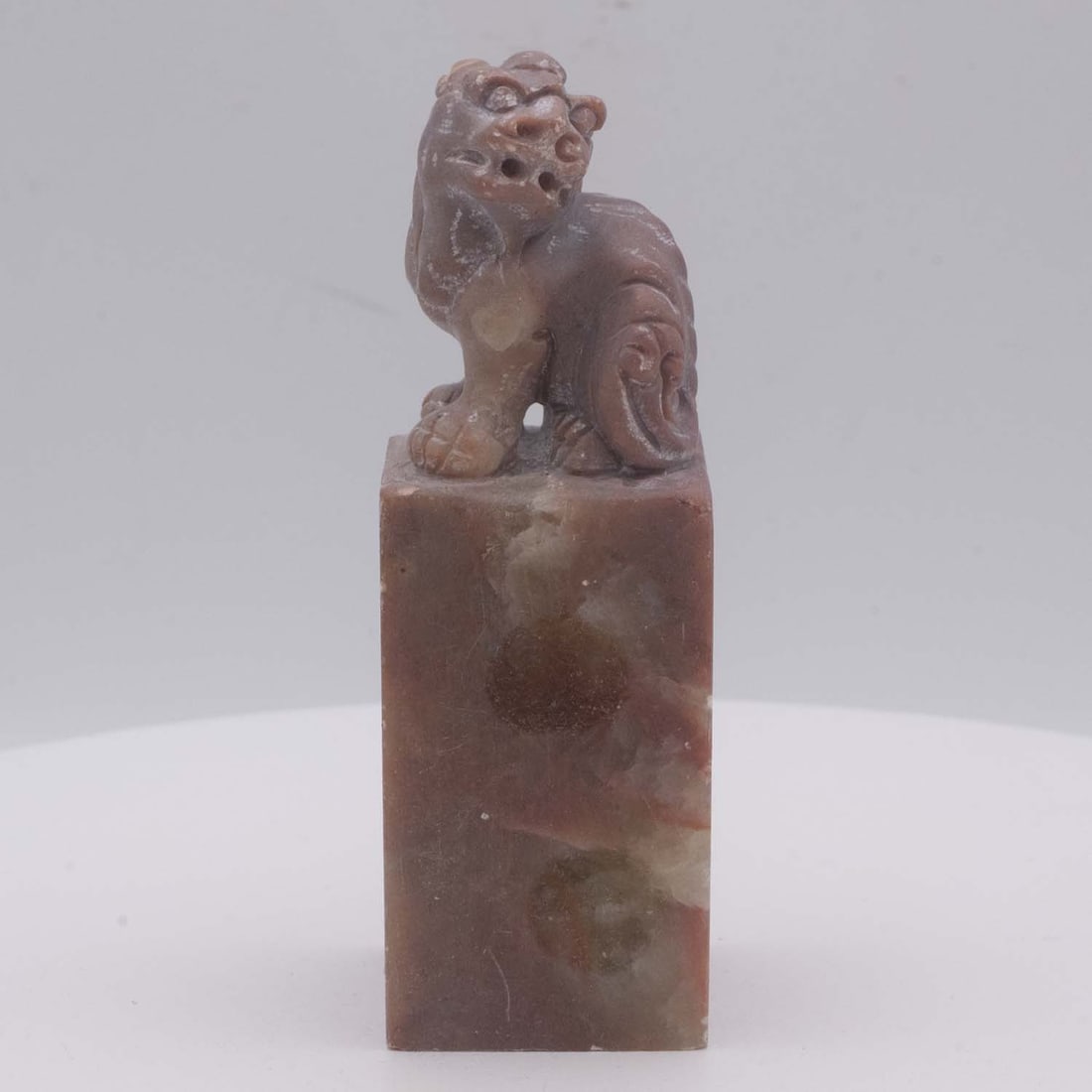 Old Chinese Shoushan Stone Foo Lion Seal Chop Stamp: Medium: Shoushan StoneSize: 1.3x1.3x3.6 inchesAge/Detail: Old ChineseCondition: great overall, check photo for condition reference.Provenance:Please view all the photos as they are part of the conditi