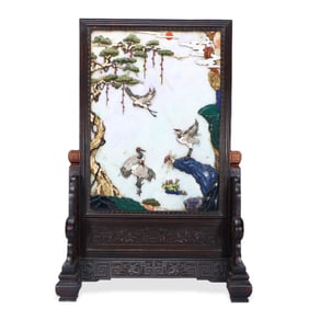 A Chinese-style screen insert