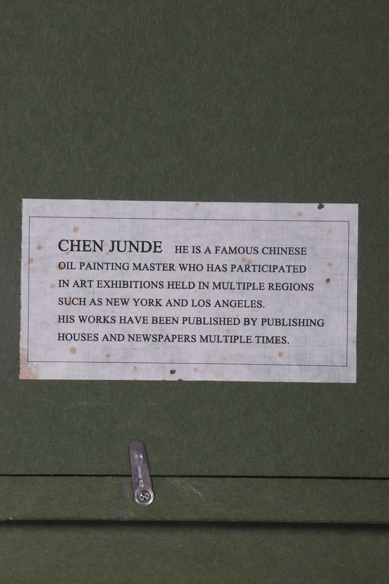 "A CEOWDED SQUARE", Signed by Chen Junde - 9