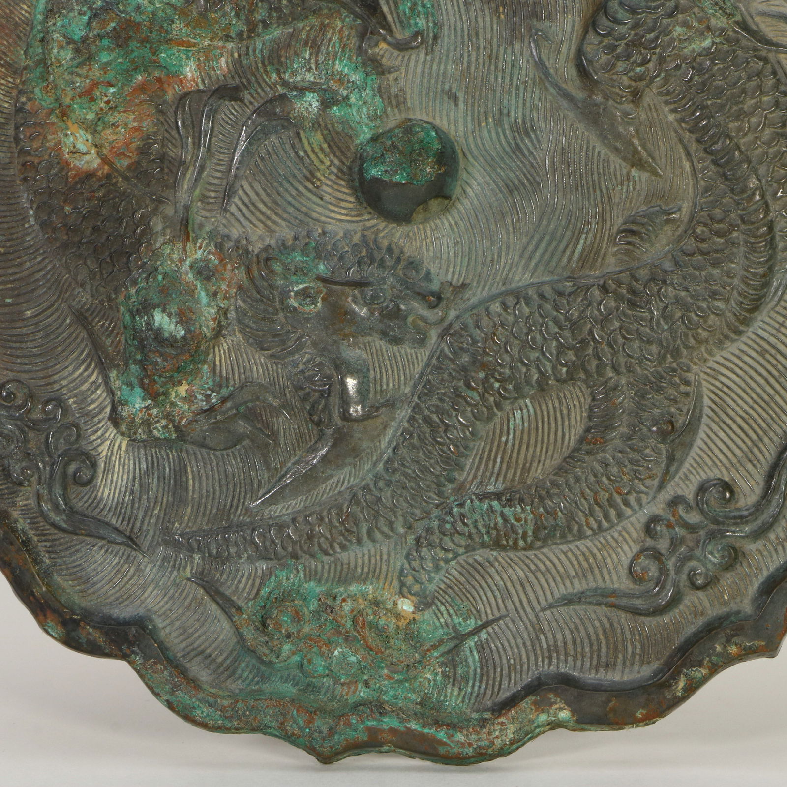 A dragon and phoenix bronze mirror - 4