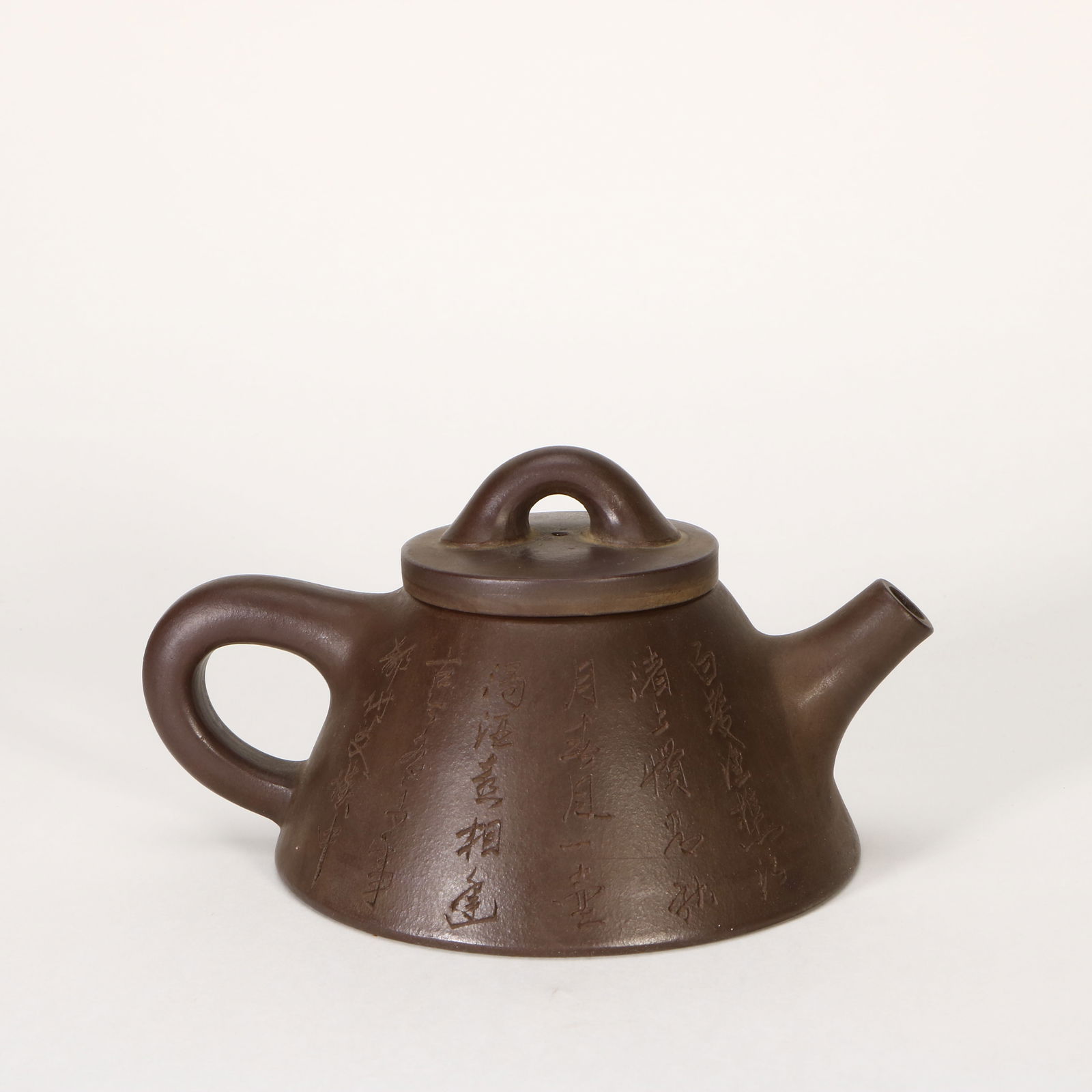 A purple clay teapot - 3