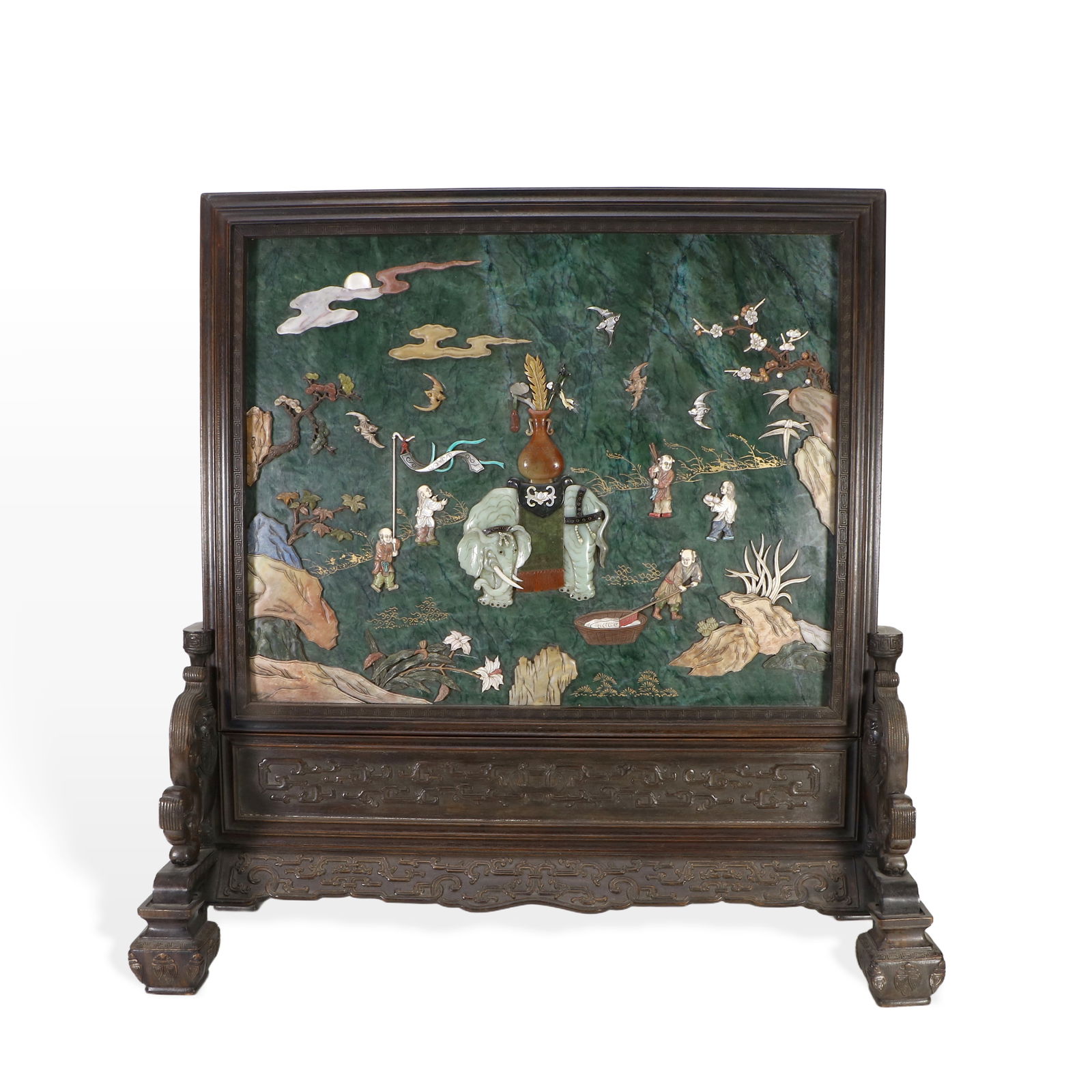 A rosewood screen inlaid with gemstones (1 of 9)