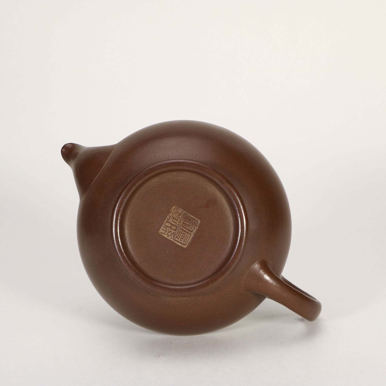 A purple clay teapot - 5