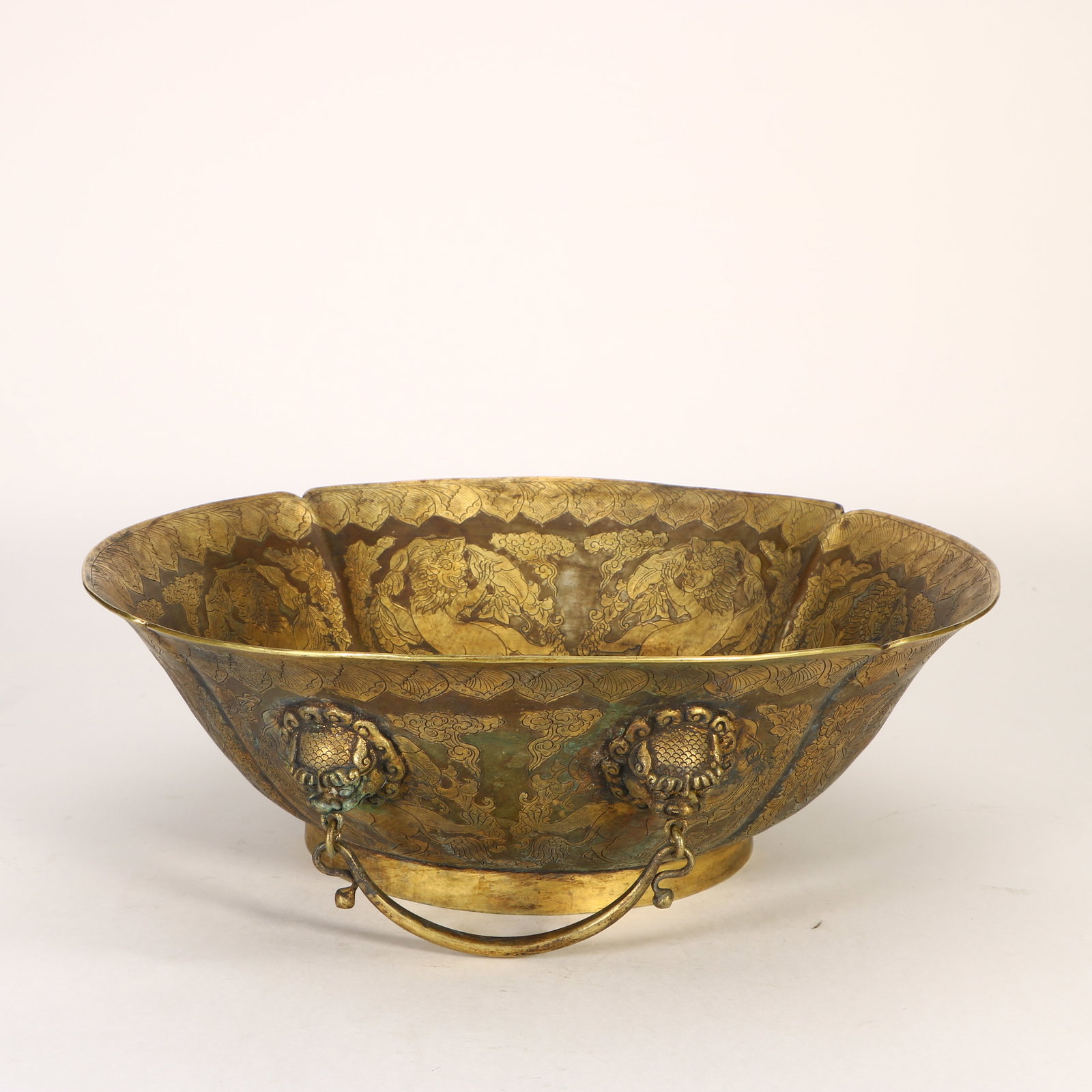 A gilded bronze basin - 4
