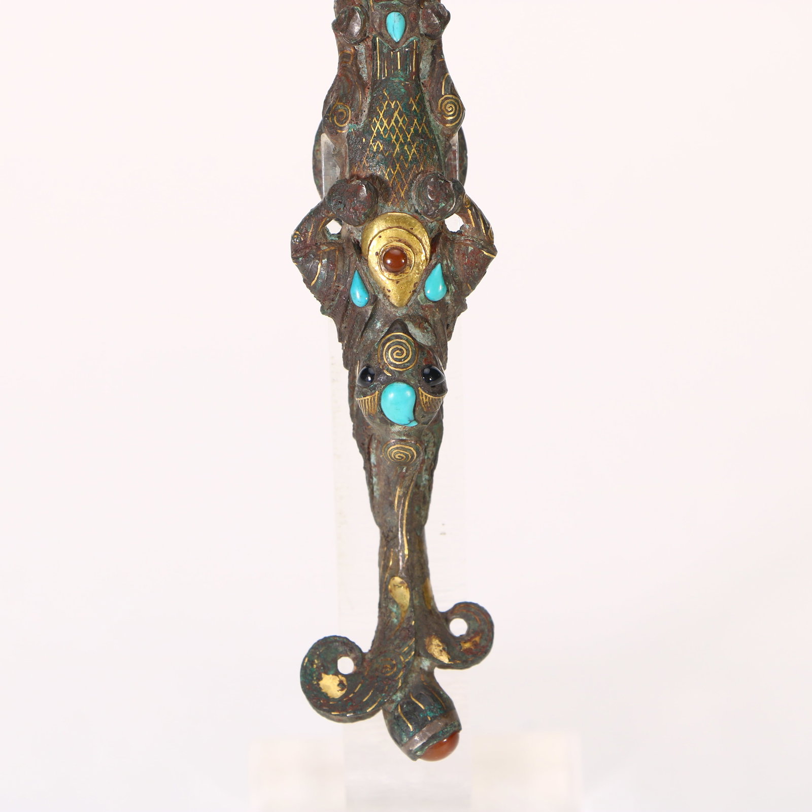 A small bronze hook - 3