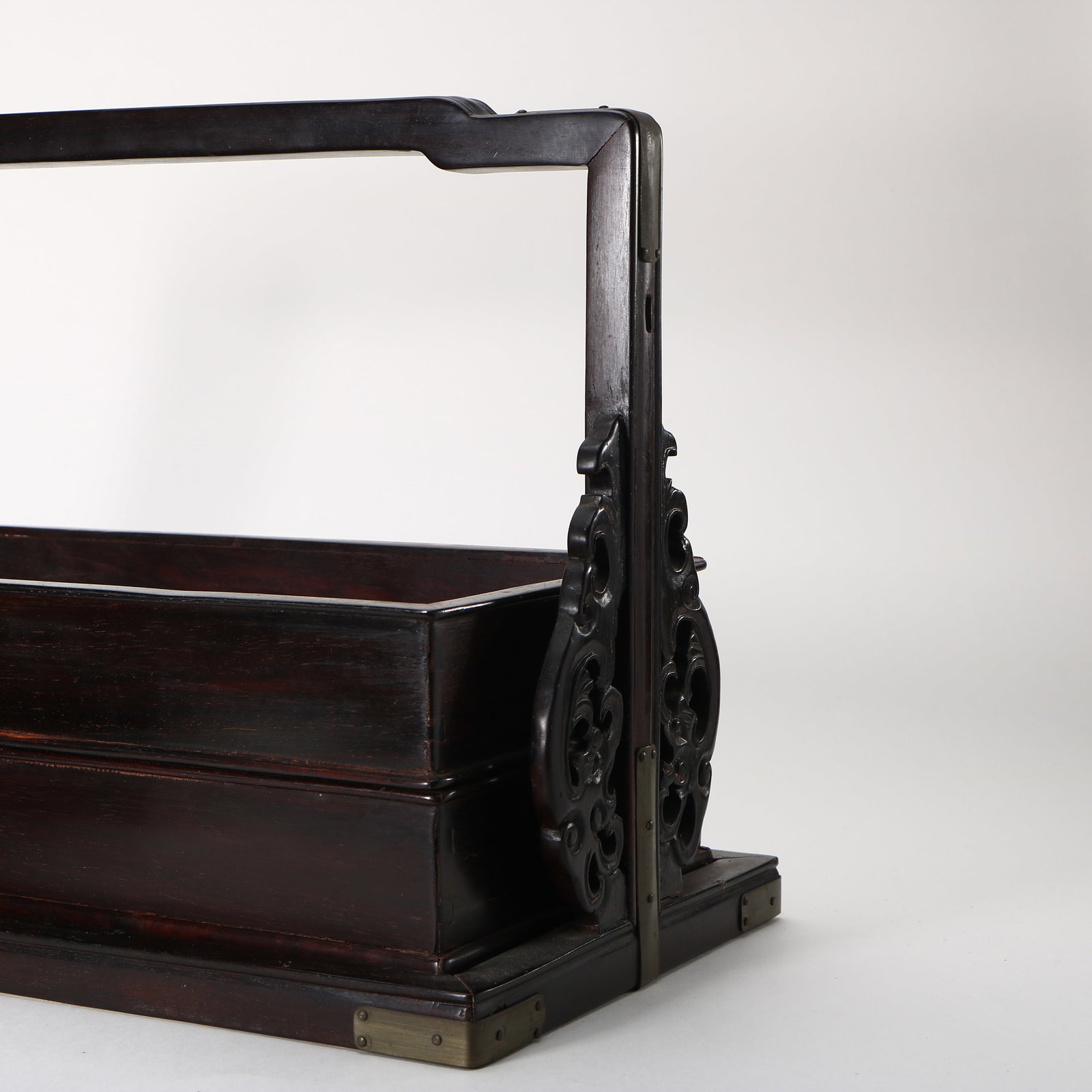 A multi-layer rosewood box - 4