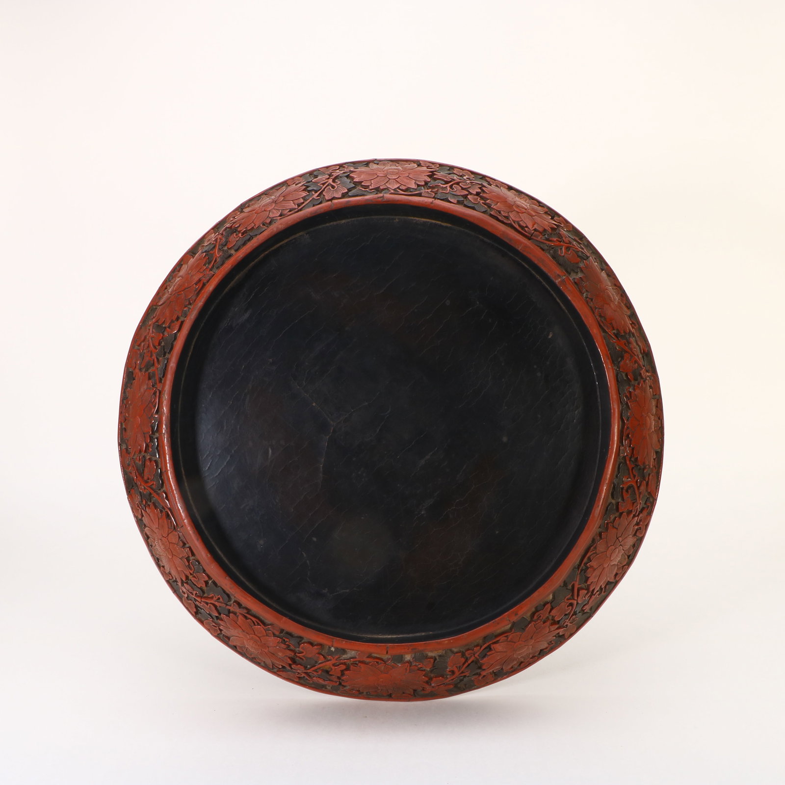 A Chinese lacquerware plate - 7