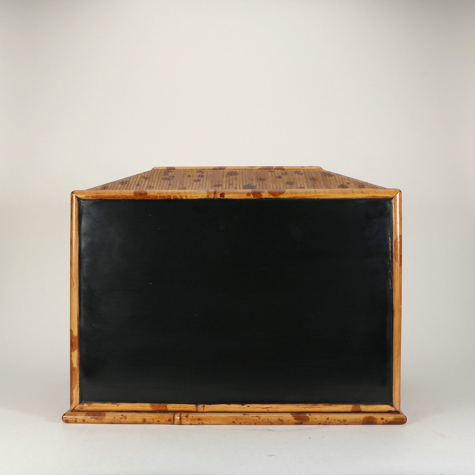 A four-layer bamboo box - 5